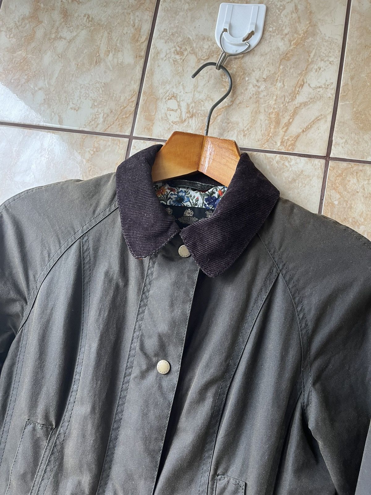 Barbour Barbour Rachel floral lining Liberty wax jacket Size XS / US 0-2 / IT 36-38 - 4 Thumbnail