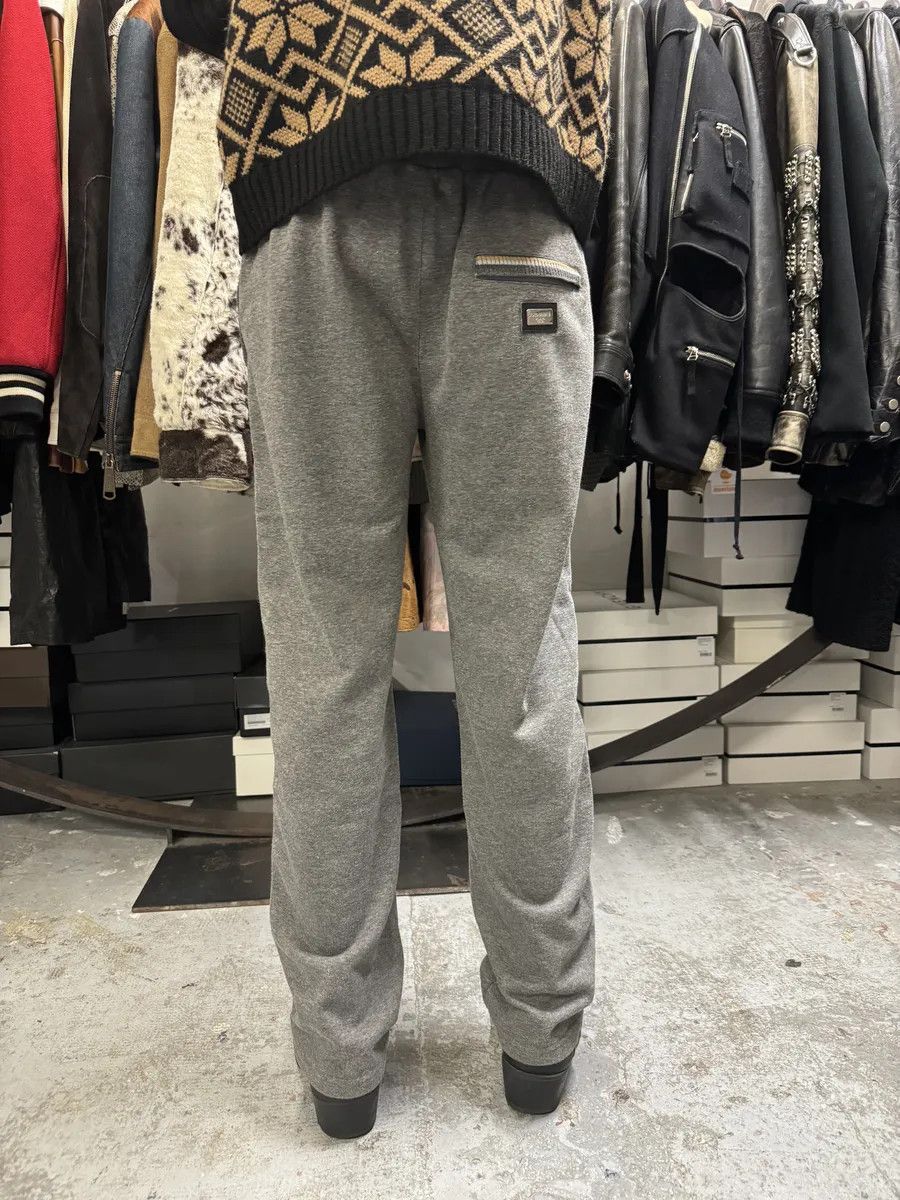 Dolce & Gabbana 2010s Dolce & Gabbana Grey Joggers Pants Size US 39 - 3 Thumbnail