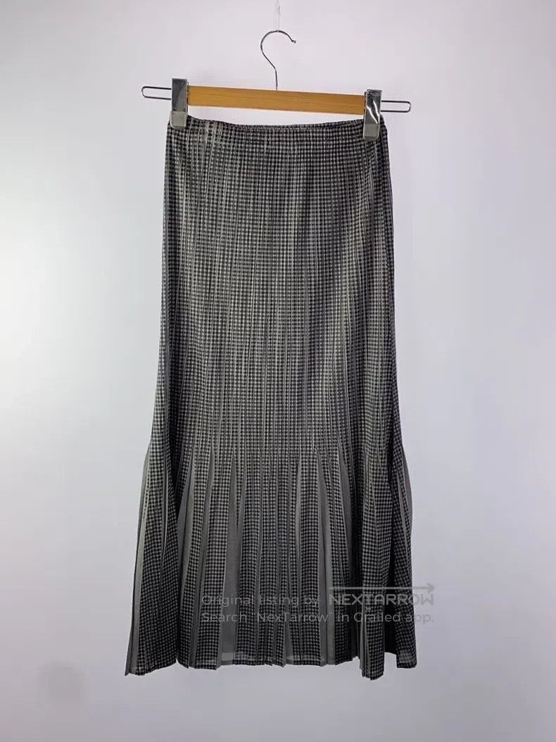 Issey Miyake Issey Miyake size:3 Plaid Pleated Midi Skirt Size 23" - 4 Thumbnail