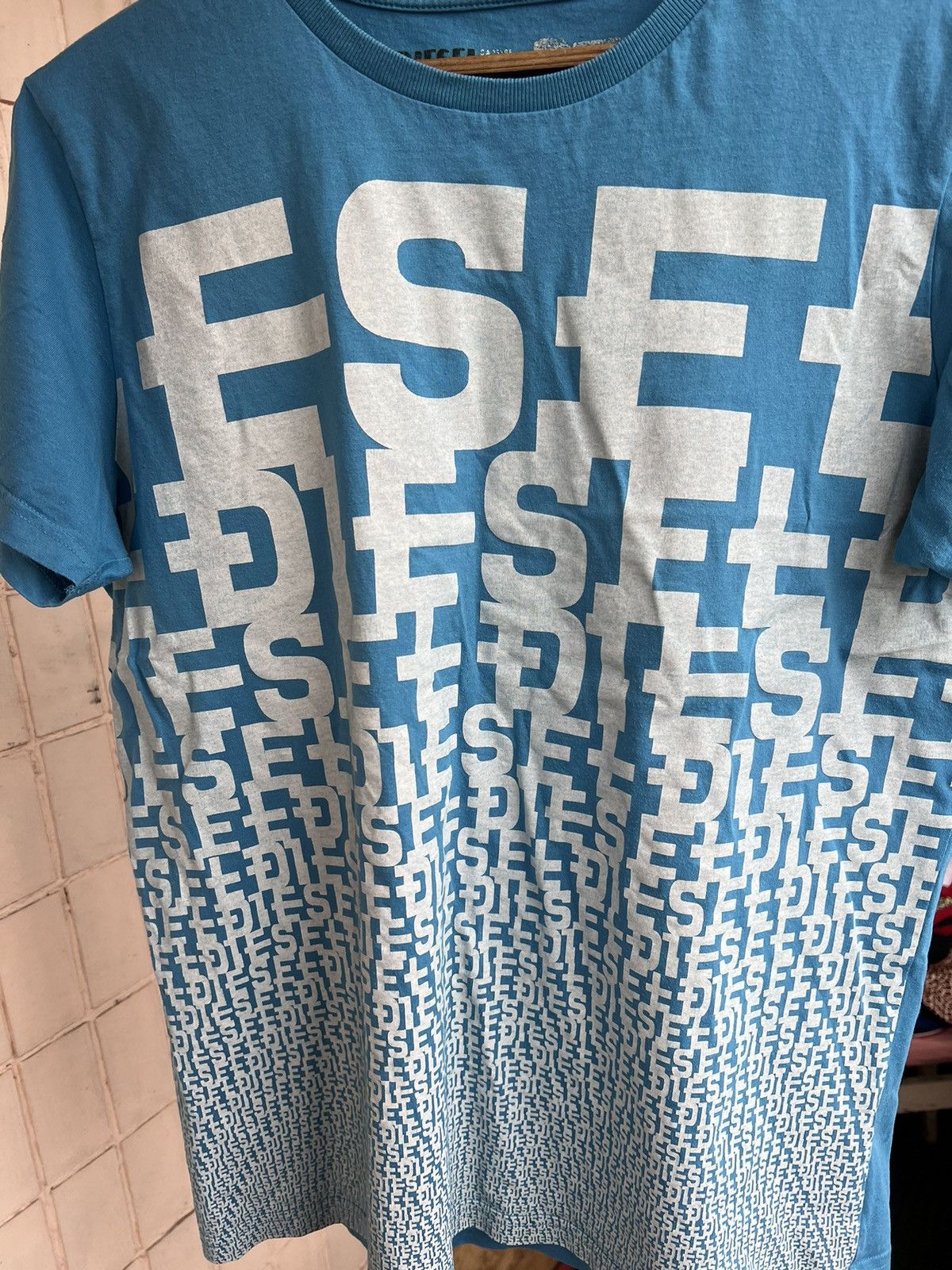Diesel Diesel vintage y2k T shirt 90s Size US S / EU 44-46 / 1 - 17 Thumbnail