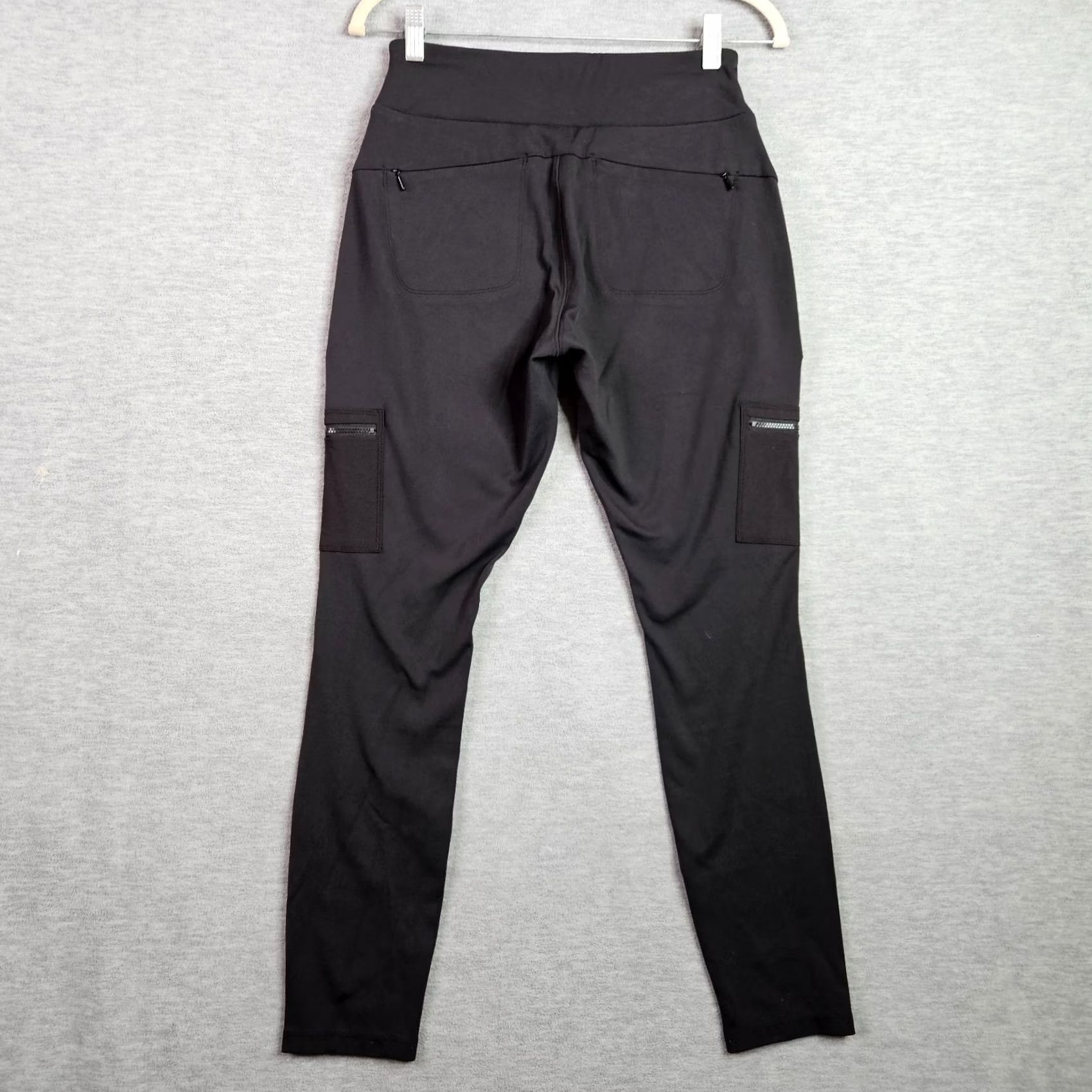 Athleta Athleta Headlands Hybrid Cargo Pants Women Size 6 Black Stretch Hiking Travel Casual Size 28" / US 6 / IT 42 - 2 Thumbnail