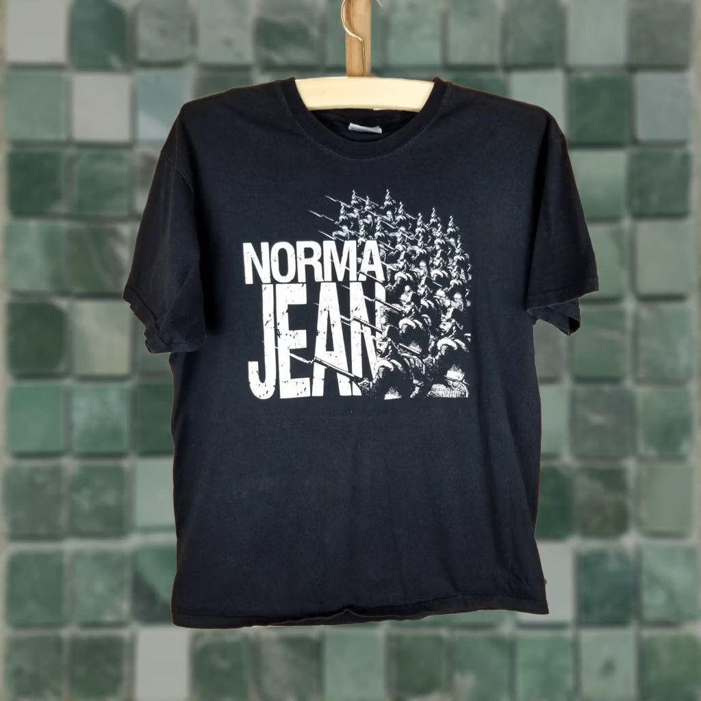 Hanes VINTAGE Y2K NORMA JEAN METALCORE PIKEMEN SPEAR GRAPHIC T-SHIRT SZ LARGE Men Shirt L Black Cotton Vintage Size US L / EU 52-54 / 3 - 1 Thumbnail