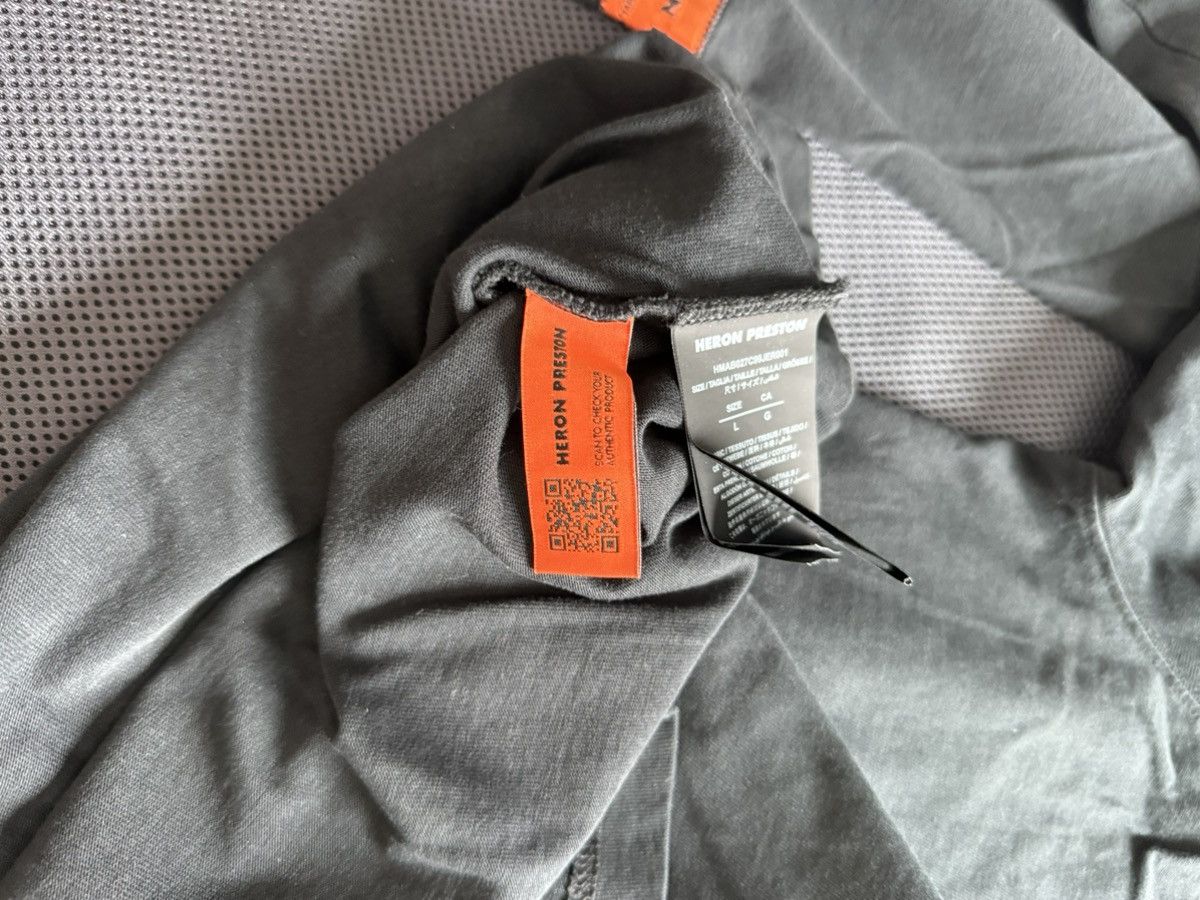 Heron Preston Heron Preston Long Sleeve Turtleneck Style Tee Size US L / EU 52-54 / 3 - 6 Thumbnail