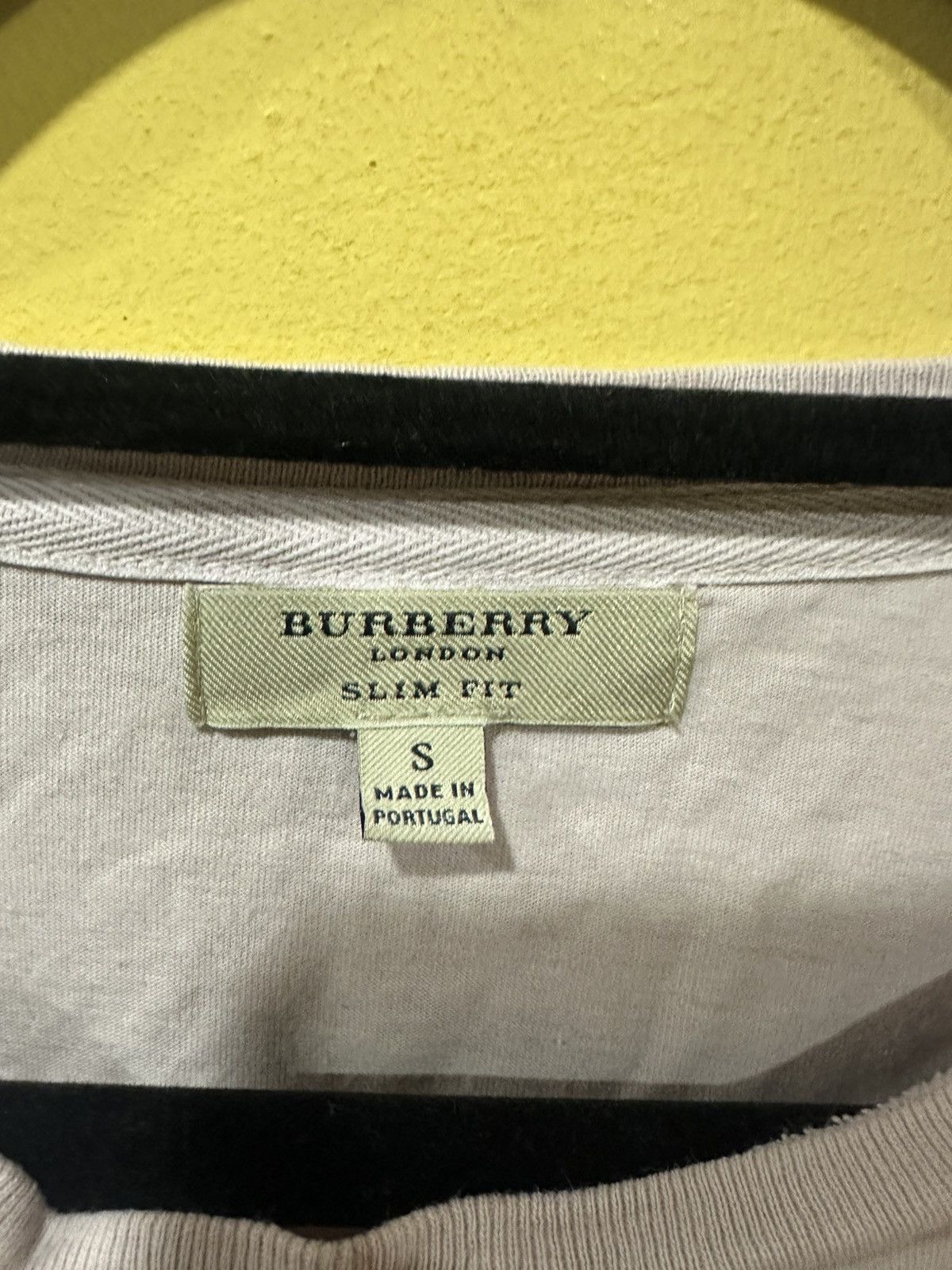 Burberry Burberry London t shirt slim fit size S Size US S / EU 44-46 / 1 - 2 Thumbnail