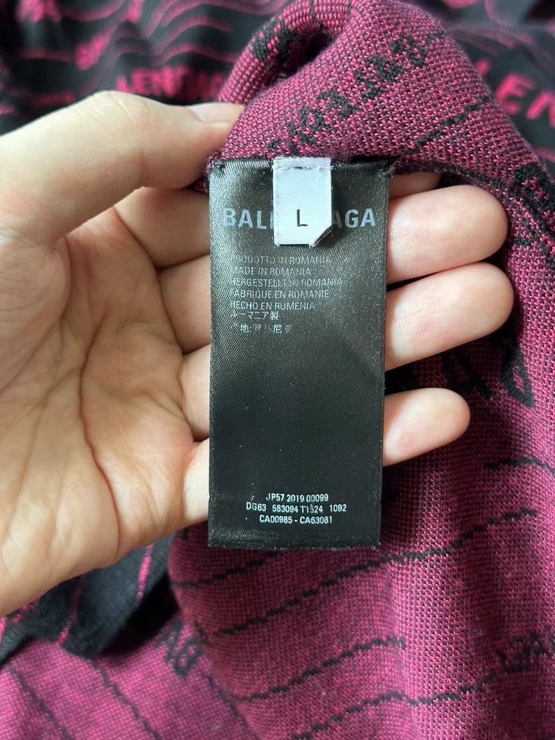 Balenciaga Balenciaga Black powder bullet screen sweater Size US L / EU 52-54 / 3 - 4 Thumbnail
