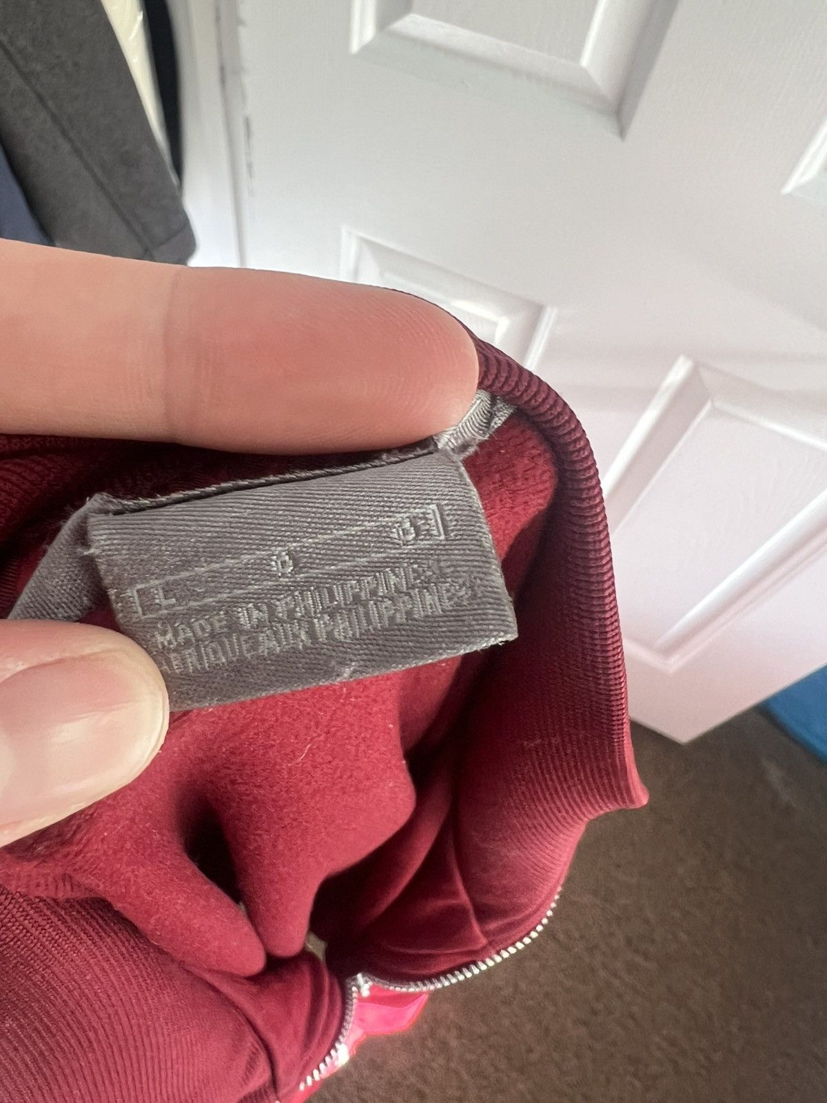 Nike Vintage Burgundy or Maroon y2k Nike track jacket Size US L / EU 52-54 / 3 - 5 Thumbnail