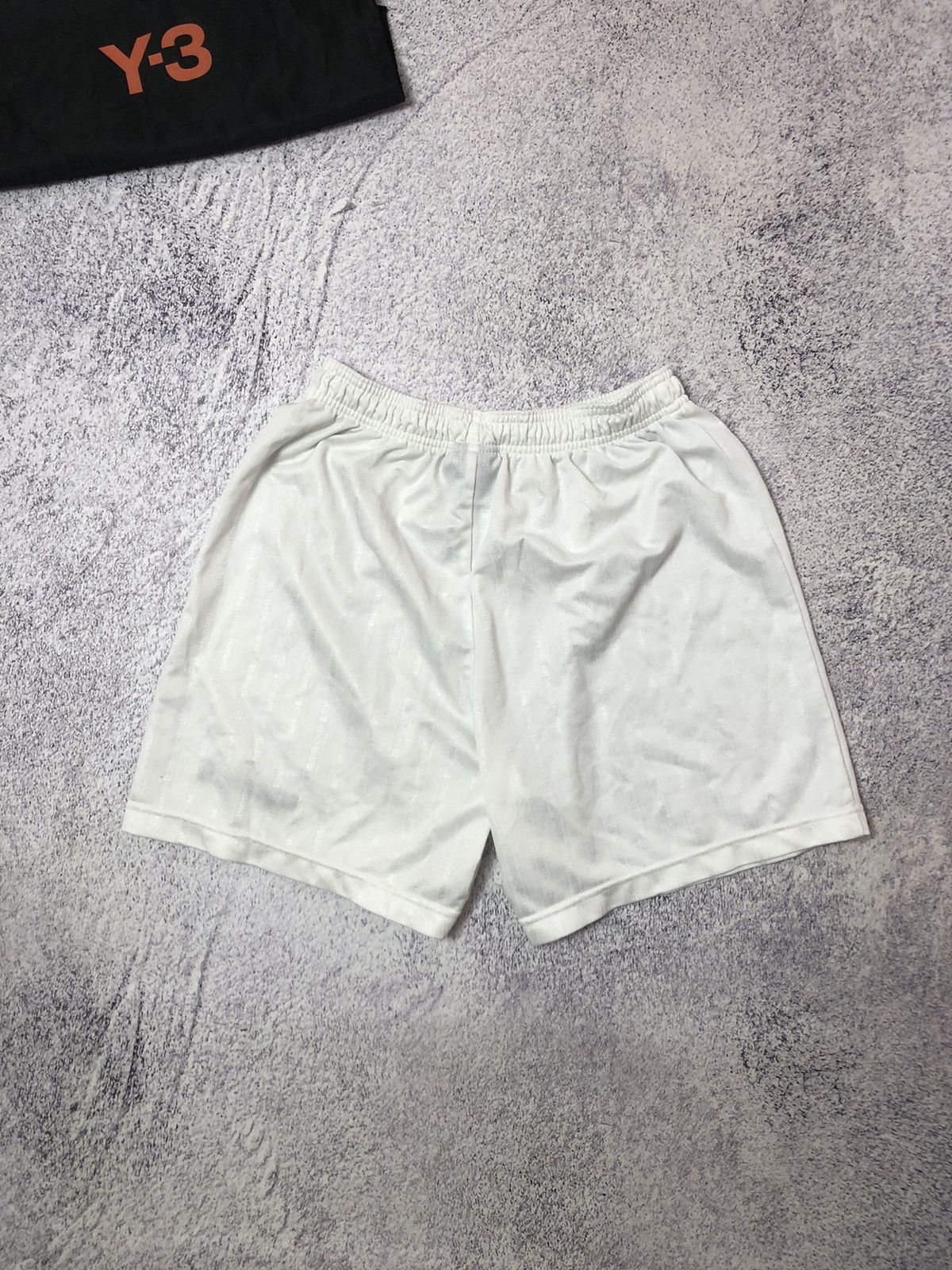 Umbro × Vintage Men’s short Umbro vintage Size US 32 / EU 48 - 5 Thumbnail