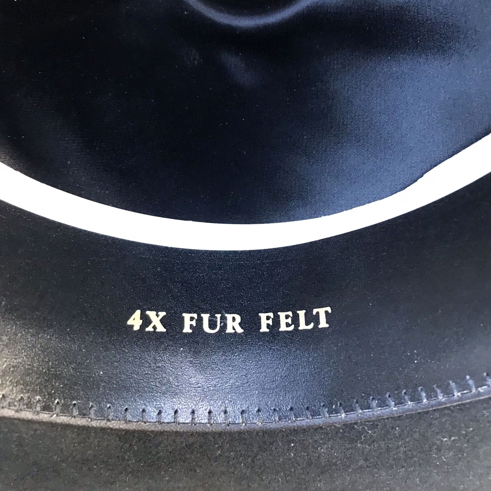 FELT Charlie 1 Horse Black Western Rodeo Horseshoe Ribbon Band 4x Fur Felt Hat 7 Mens Womens Unisex Cowboy Hat Size ONE SIZE - 4 Thumbnail