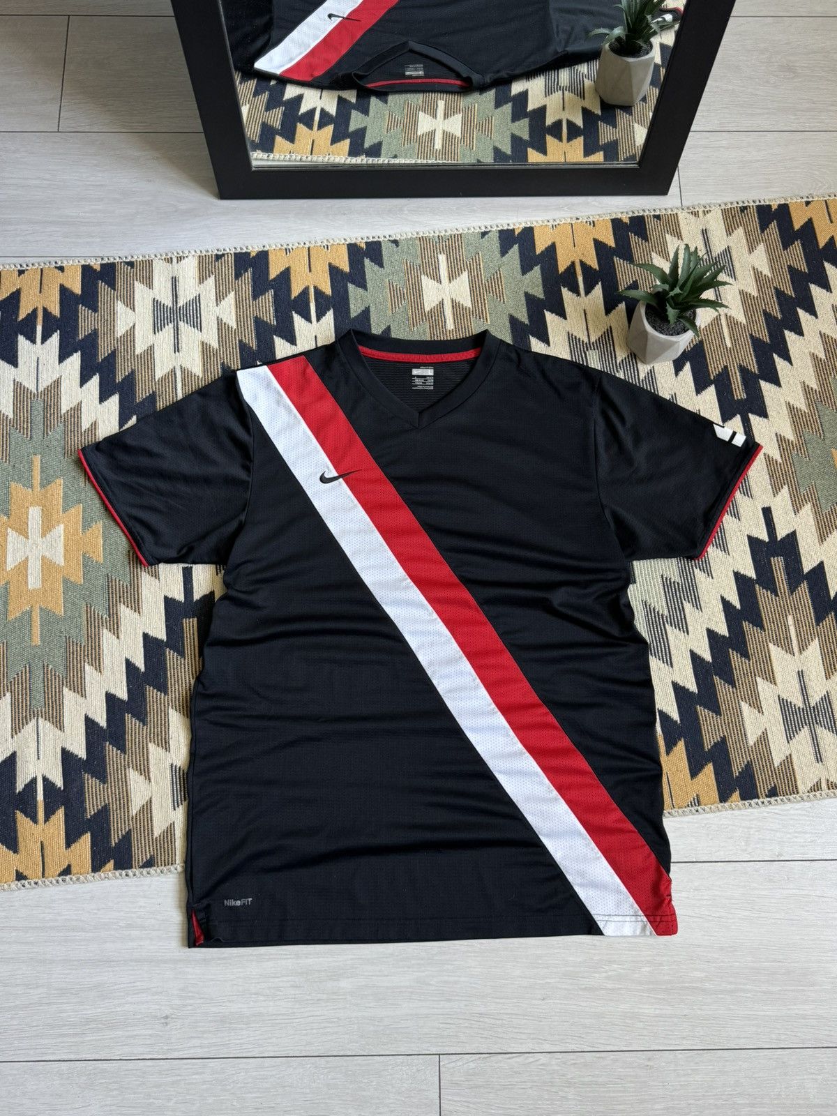 Nike Vintage Nike Blockcore Dri-Fit Jersey Size US L / EU 52-54 / 3 - 1 Thumbnail