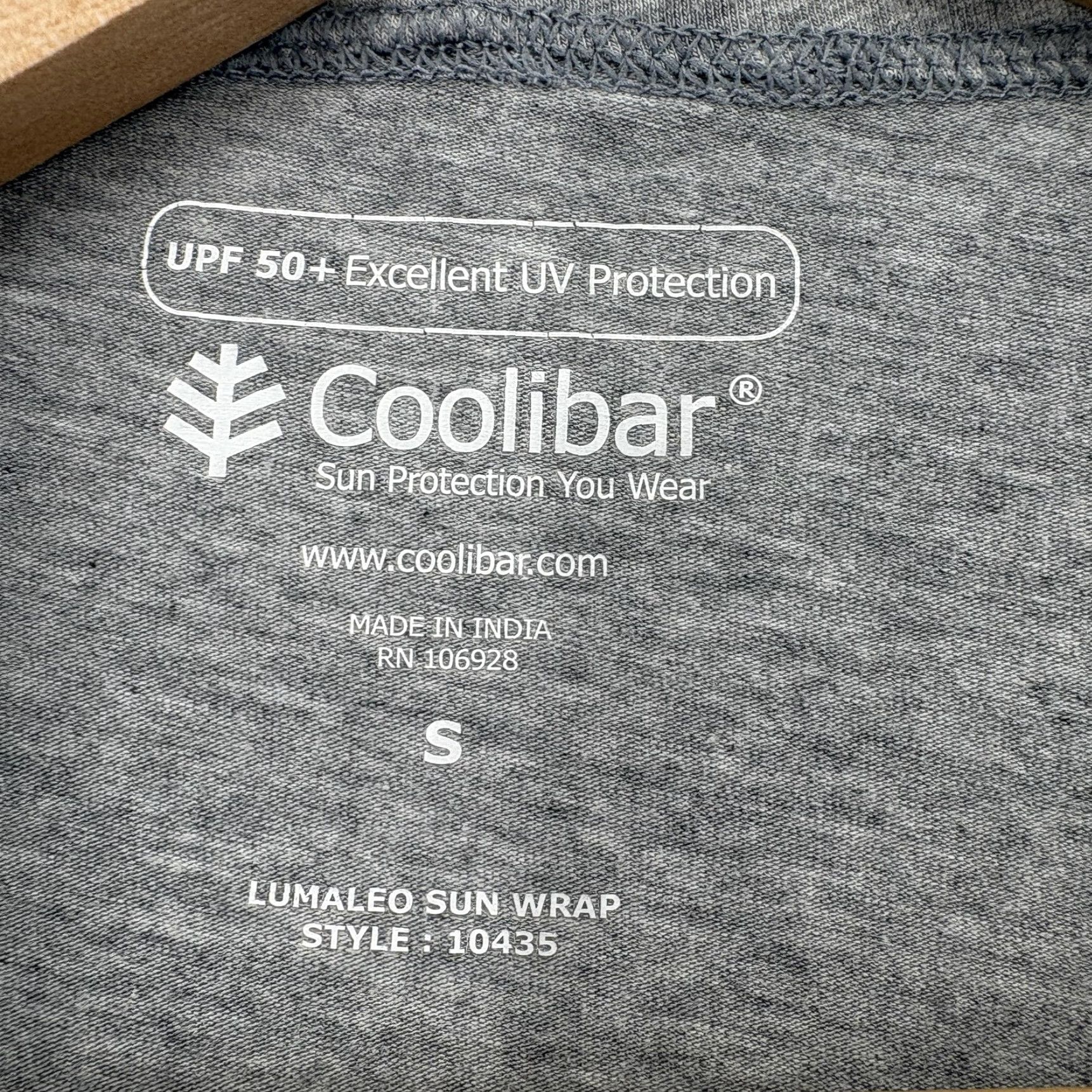 Vintage Coolibar Lumaleo Sun Wrap Jacket Womens Small Gray UPF 50+ Lightweight Travel Size S / US 4 / IT 40 - 4 Thumbnail
