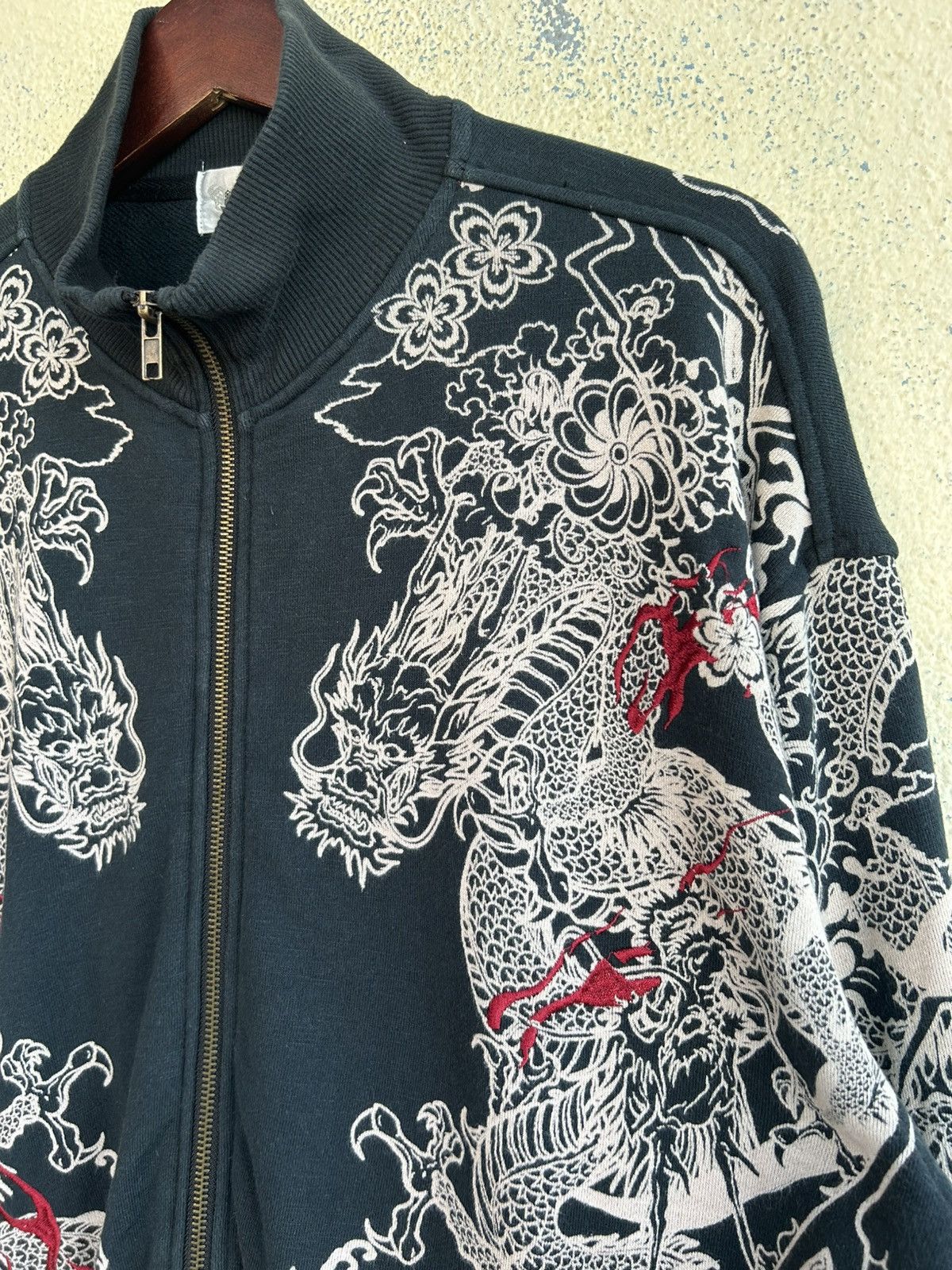 Japanese Brand Karakuri Tamashi Sukajan Art Zip Up Sweatshirt Size US L / EU 52-54 / 3 - 6 Thumbnail