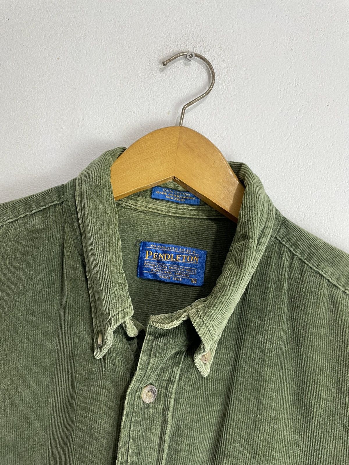 Pendleton × Vintage Vintage Pendelton Corduroy shirt Size US L / EU 52-54 / 3 - 3 Thumbnail