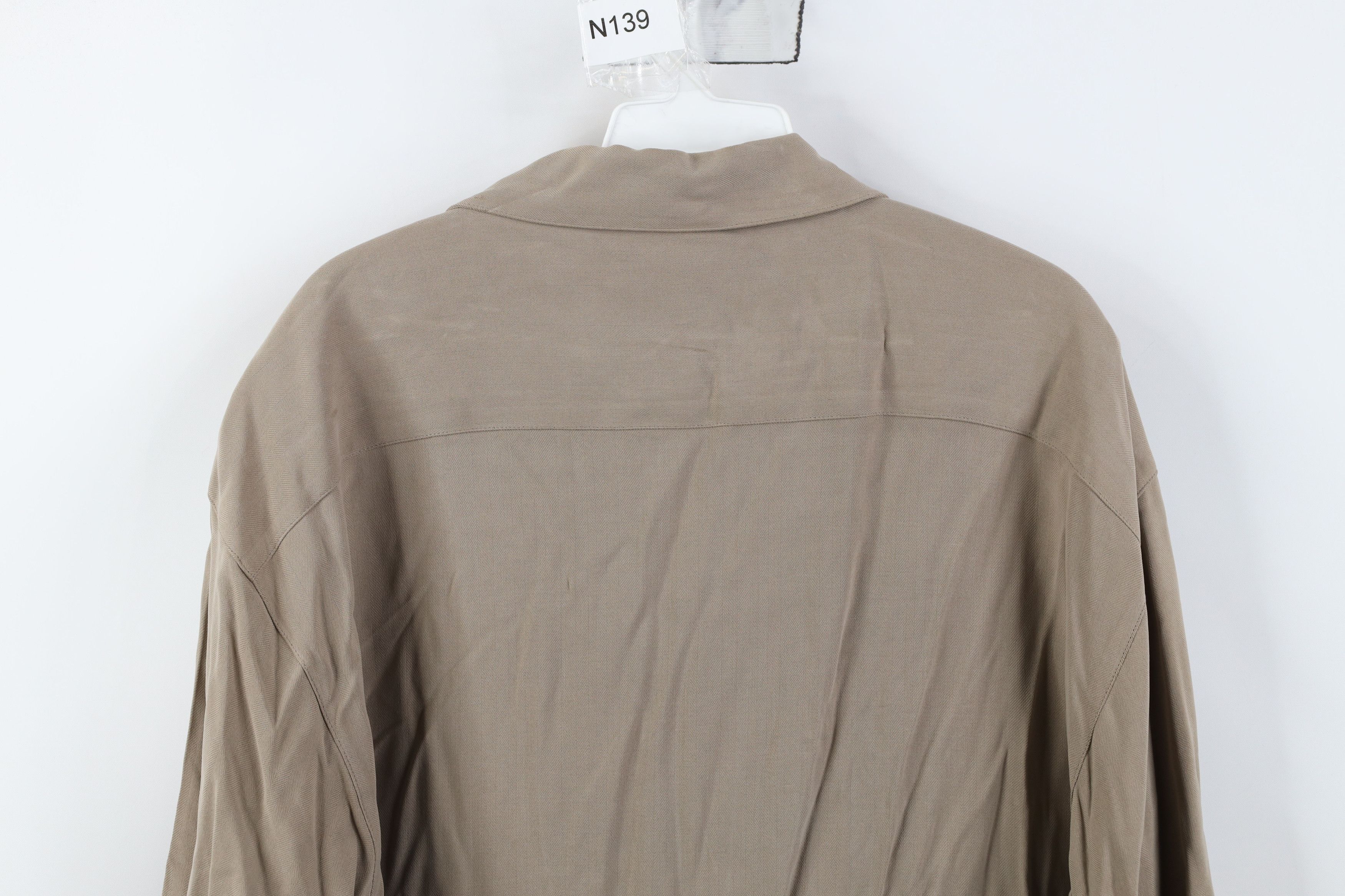 Vintage Vintage 90s Streetwear Looped Collar Silk Button Shirt Brown Size US L / EU 52-54 / 3 - 14 Thumbnail