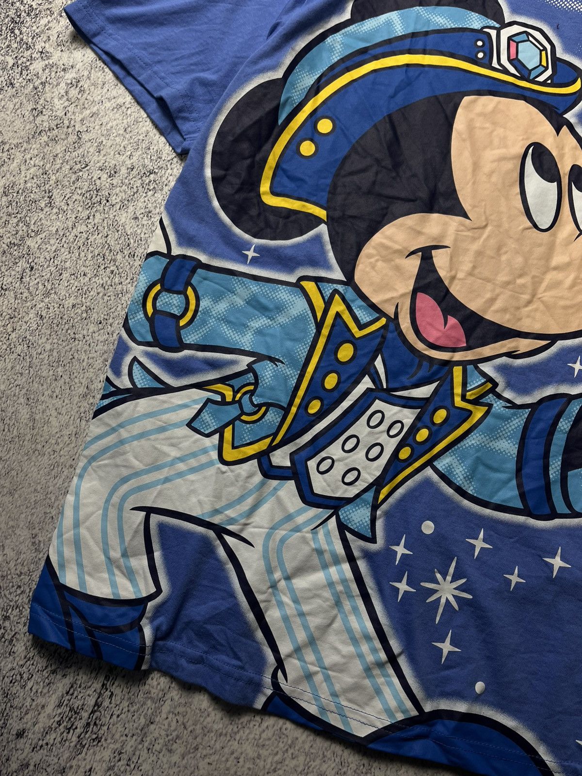 Disney Vintage Disney Mikki Mouse Big Logo T Shirt Y2K Size: L Size US L / EU 52-54 / 3 - 8 Thumbnail