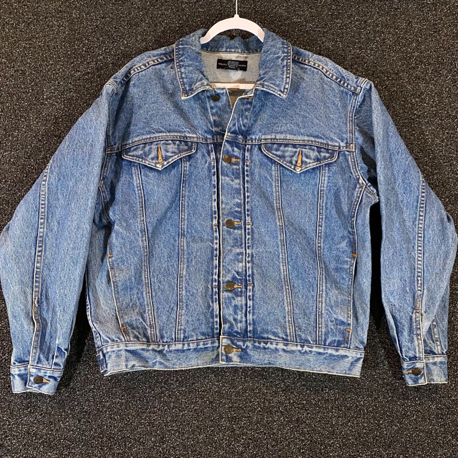 Vintage VINTAGE Warner Bros Looney Tunes Denim Jacket Mens Regular M Blue Embroidered Tweety Bugs Size US 31 - 3 Thumbnail