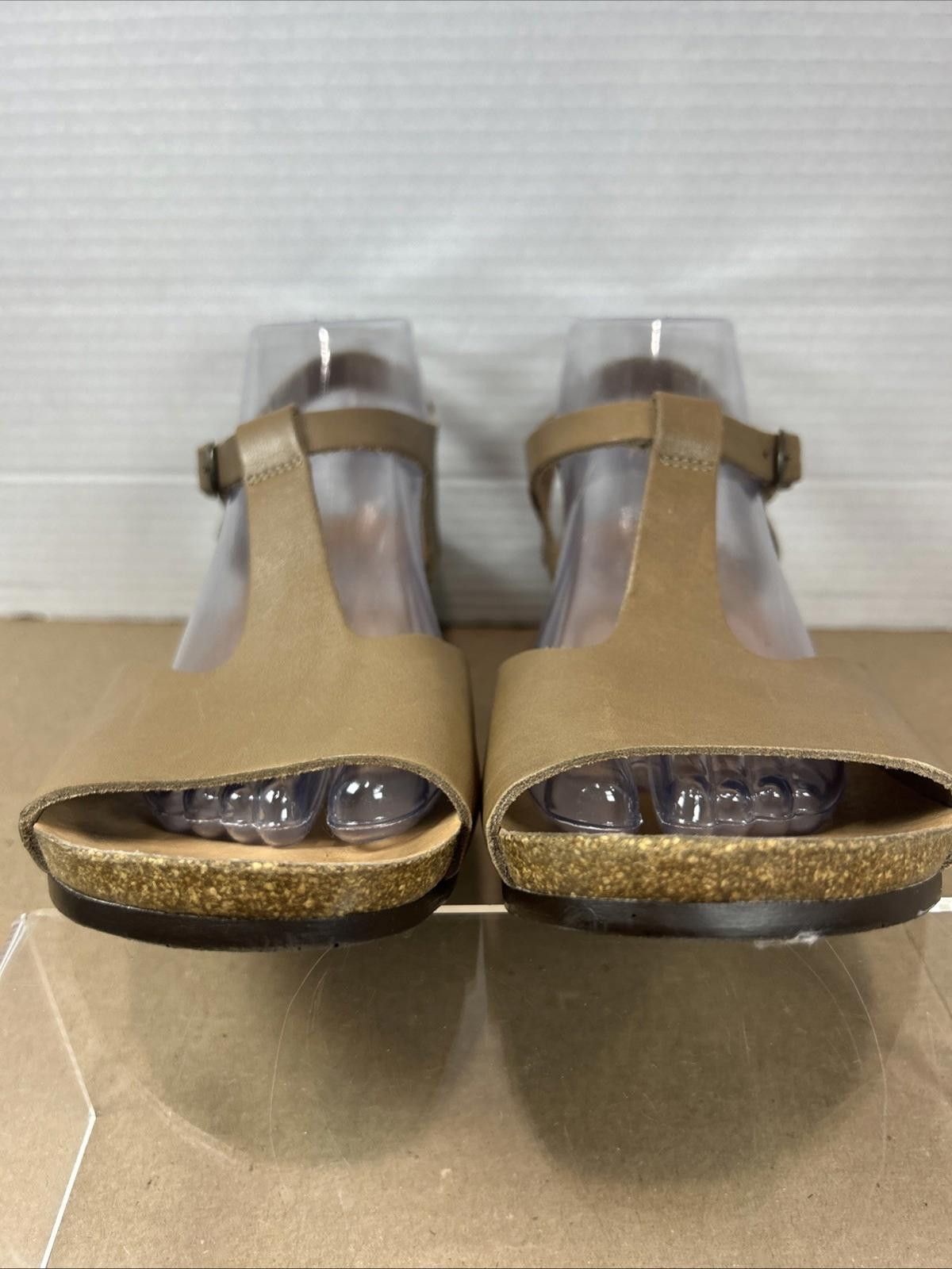Designer PEDRO INIESTA Tan Leather Sandals Shoes Spain Sz 10M Women Size US 10 / IT 40 - 4 Thumbnail