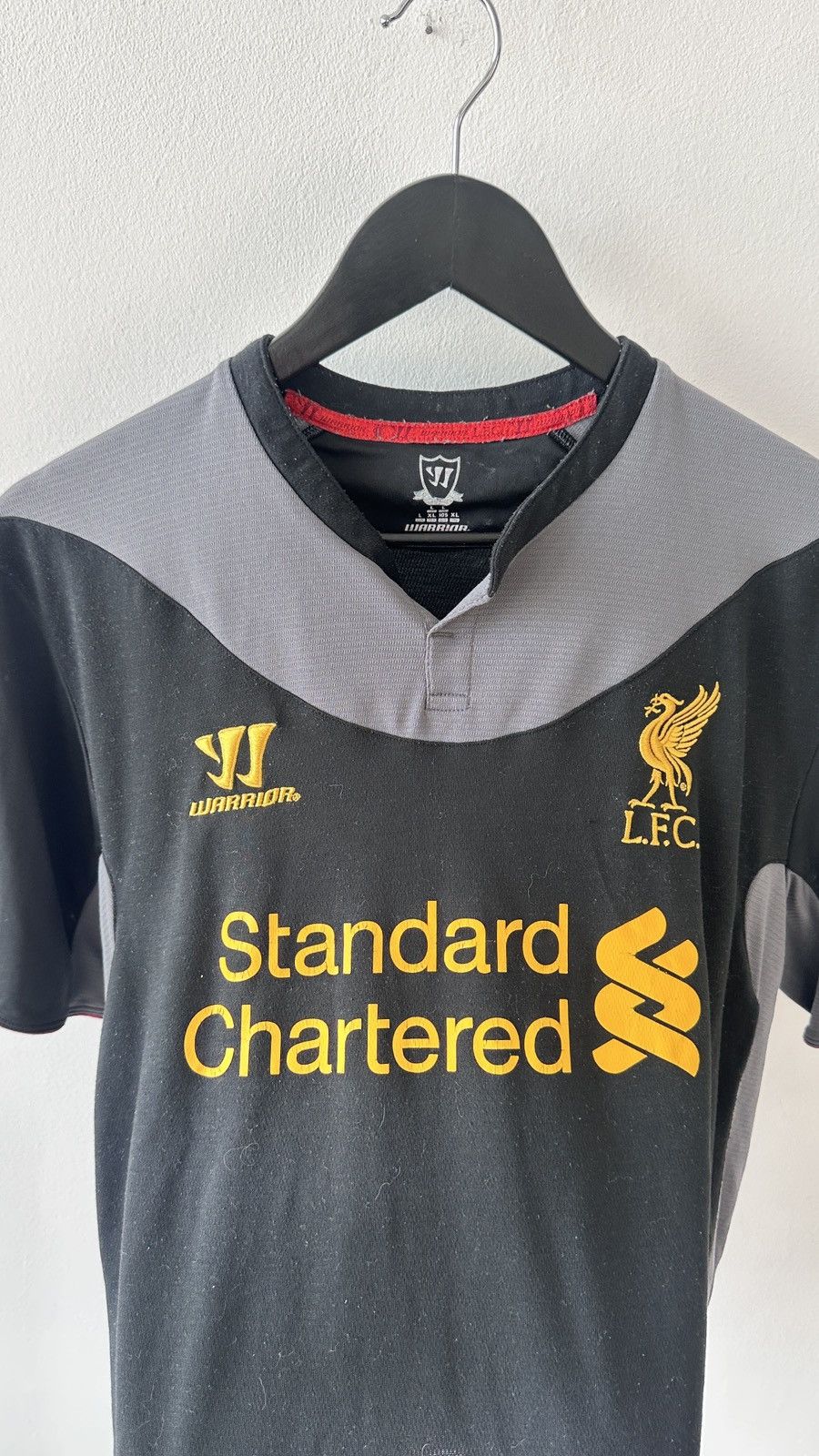 Other Liverpool FC 2012-13 Away Football Shirt Jersey Warrior LFC Size US L / EU 52-54 / 3 - 6 Thumbnail