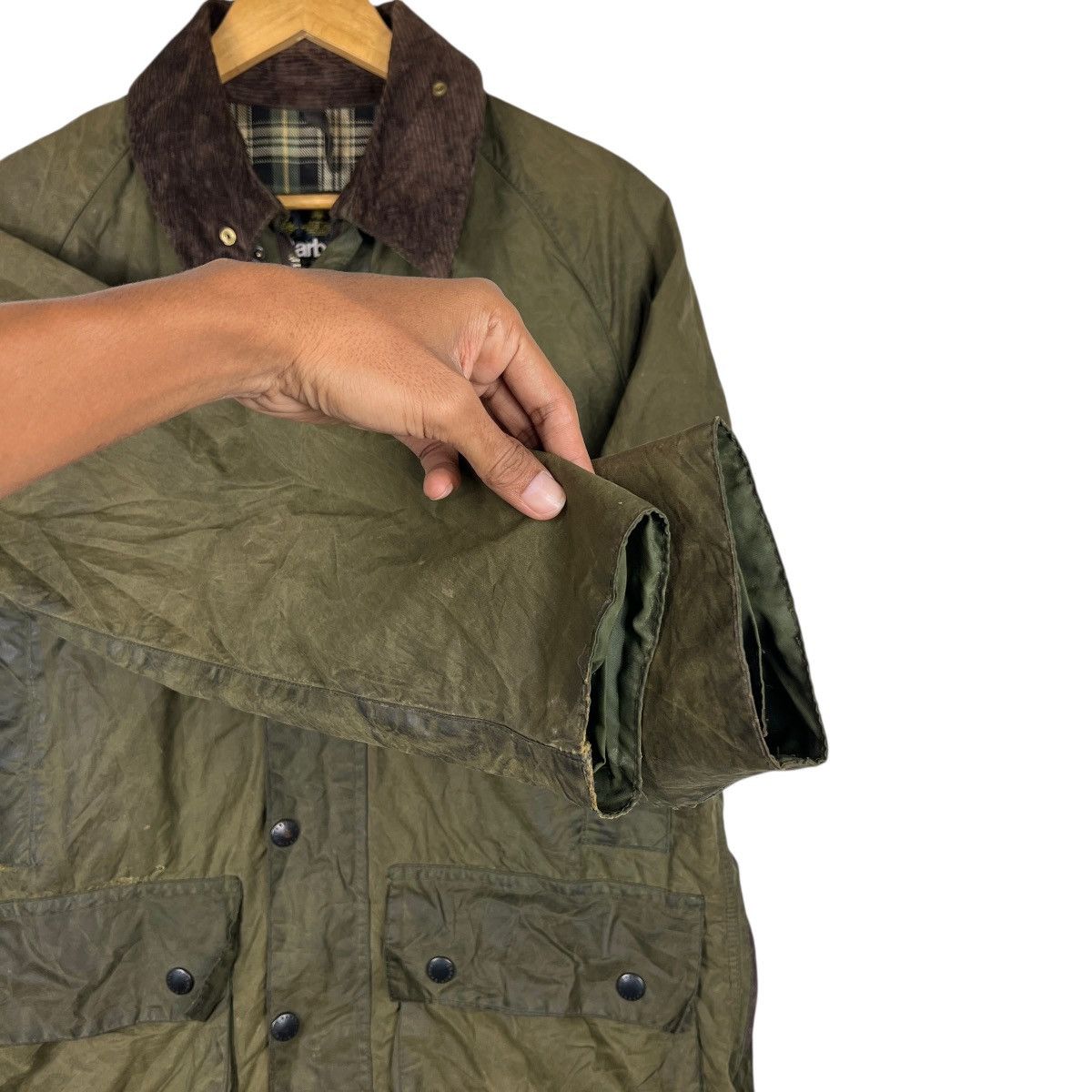 Barbour 🔥 VINTAGE BARBOUR BEAUFORT WAXED JACKET MADE IN ENGLAND Size US M / EU 48-50 / 2 - 9 Thumbnail