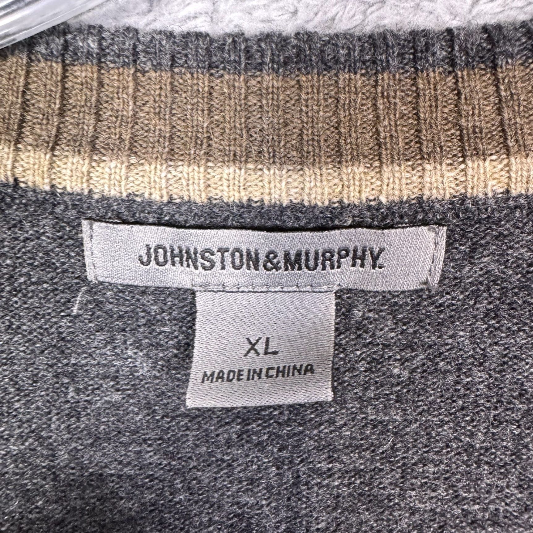 Johnston & Murphy Johnston & Murphy Sweater Mens XL 100% Lambswool V Neck Argyle Pullover Knit Size US XL / EU 56 / 4 - 5 Thumbnail