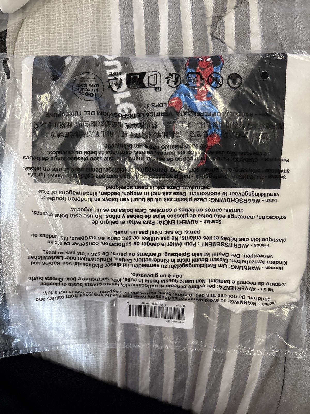 Supreme Supreme Spider-Man Tee Size US M / EU 48-50 / 2 - 1 Thumbnail