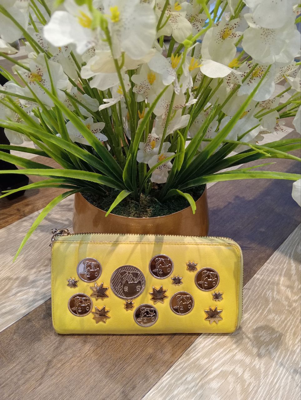 Tsumori Chisato VINTAGE TSUMORI CHISATO CARRY ISSEY MIYAKE LEATHER PURSE Size ONE SIZE - 2 Thumbnail