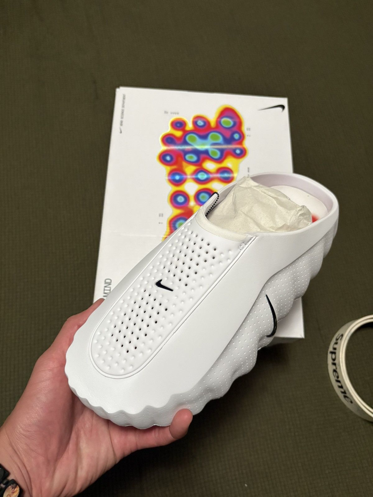 Nike Nike mind slide 001 white/speed red size 14 Size US 14 / EU 47 - 4 Thumbnail