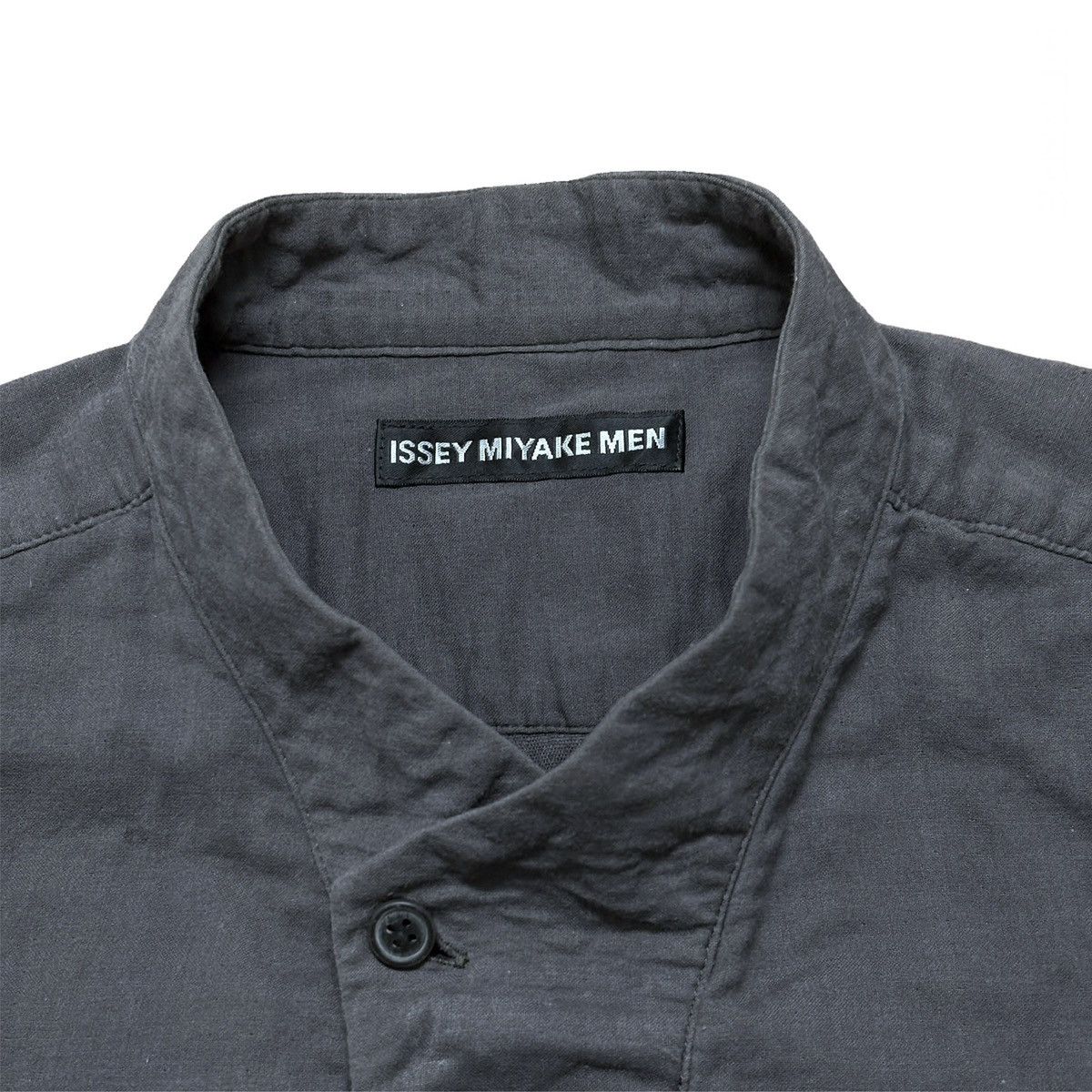 Issey Miyake S/S 2018 Mao Collar L/S Shirt Size US L / EU 52-54 / 3 - 3 Thumbnail