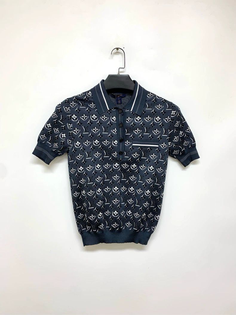 Louis Vuitton Louis Vuitton Printed Knit Short Sleeve Shirt - dmc Size US S / EU 44-46 / 1 - 1 Thumbnail