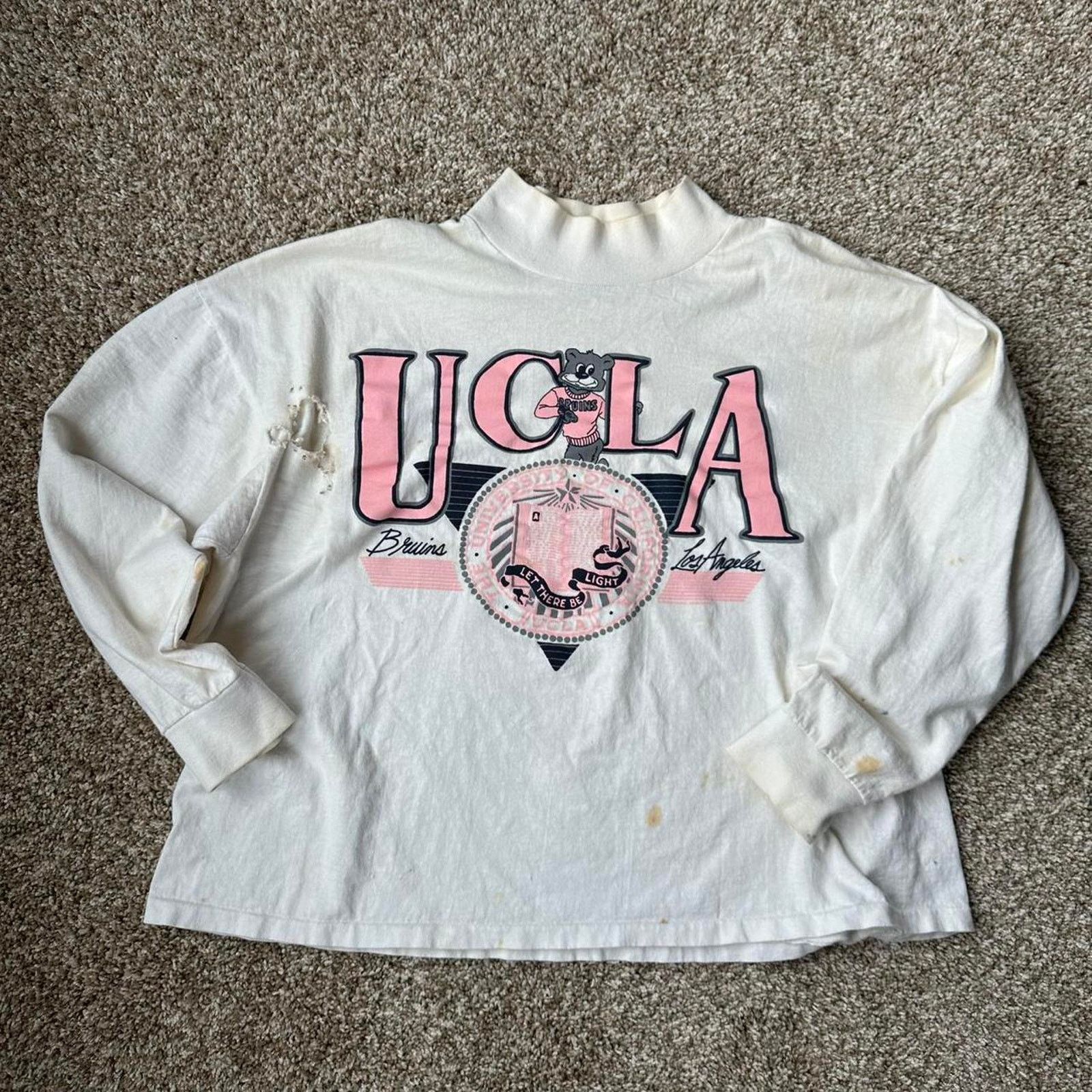 Vintage Vintage 80s thrashed ucla bruins longsleeve Size US M / EU 48-50 / 2 - 3 Thumbnail