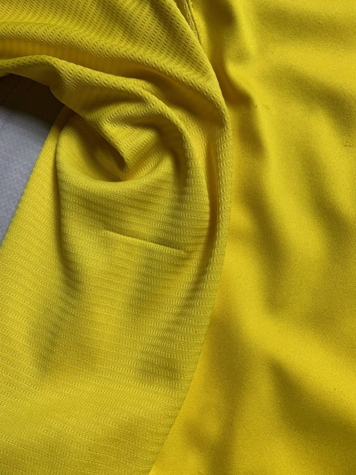 Vintage Vintage Liverpool soccer jersey yellow rare XXXL Size US XXL / EU 58 / 5 - 7 Thumbnail