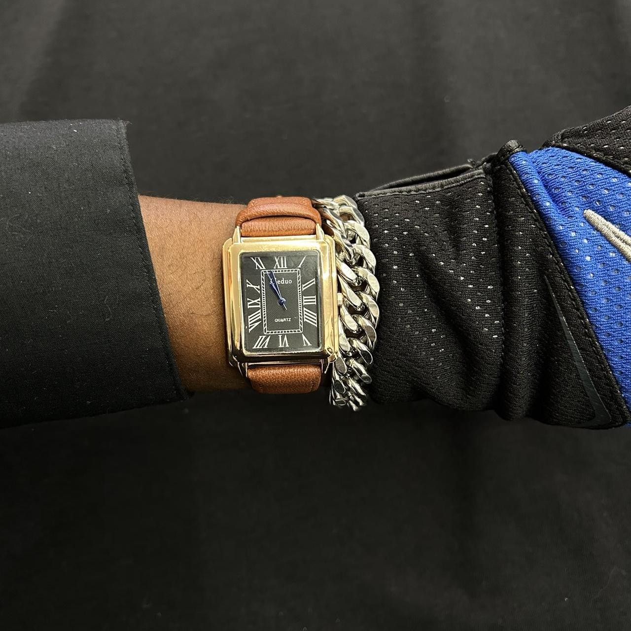 Vintage Vintage 2000s Style Rectangular Black Quartz Leather Watch Size ONE SIZE - 2 Thumbnail