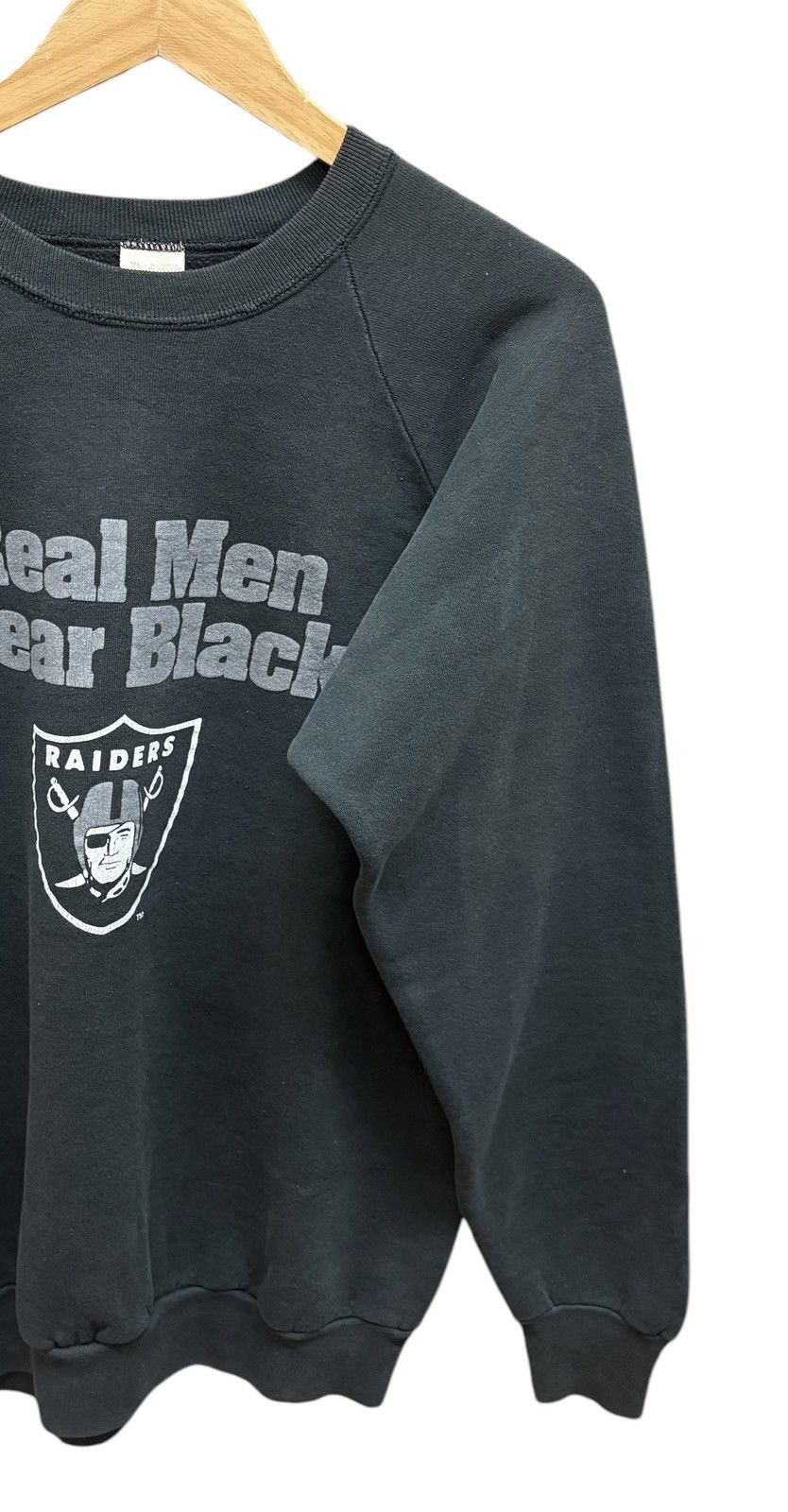 NFL × Vintage Vintage 80s Faded Raiders NFL Pullover Sweatshirt Size US M / EU 48-50 / 2 - 6 Thumbnail