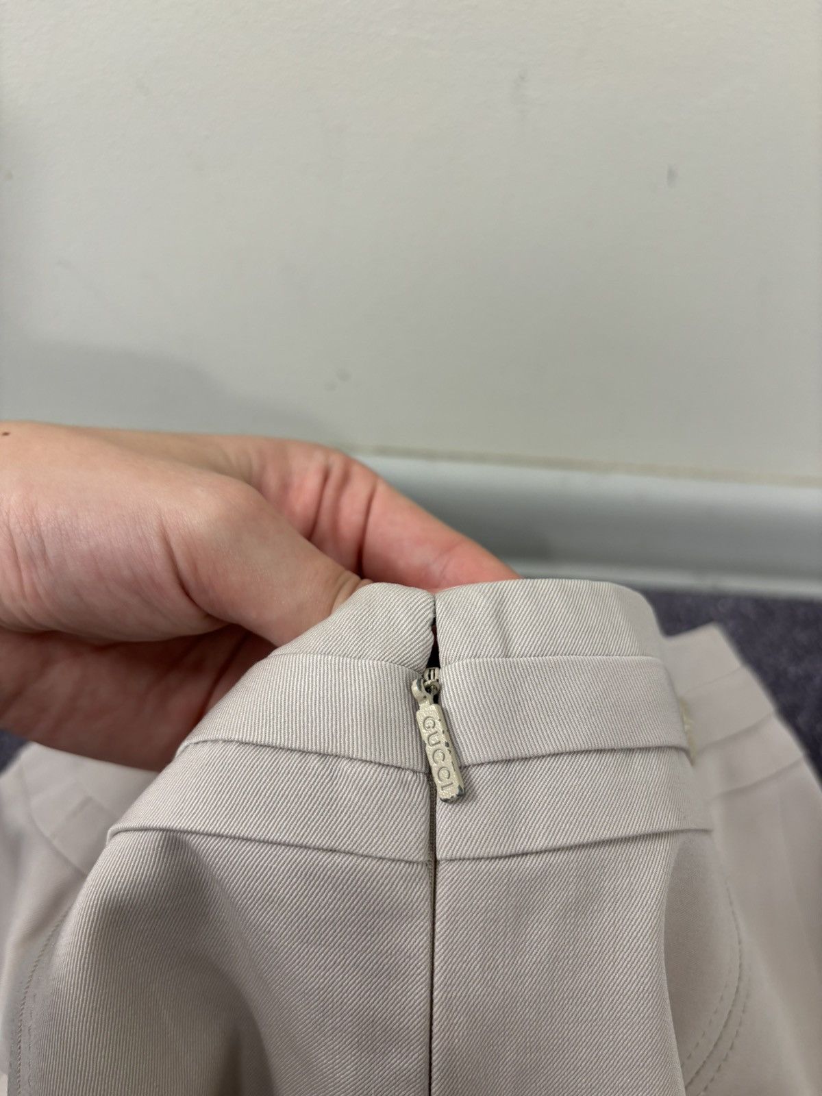 Gucci Gucci Vintage Beige Wool Blend Pencil Skirt Size 26" / US 2 / IT 38 - 10 Thumbnail