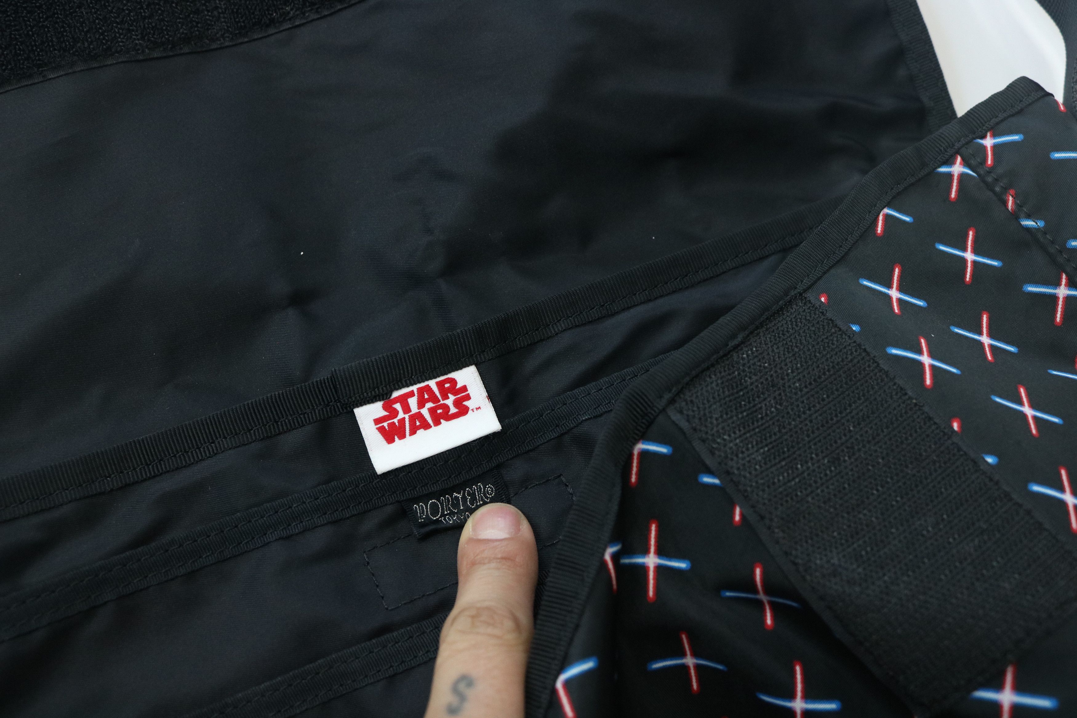 Porter PORTER × STAR WARS Lightsaber Pattern Crossbody Bag Size ONE SIZE - 9 Thumbnail