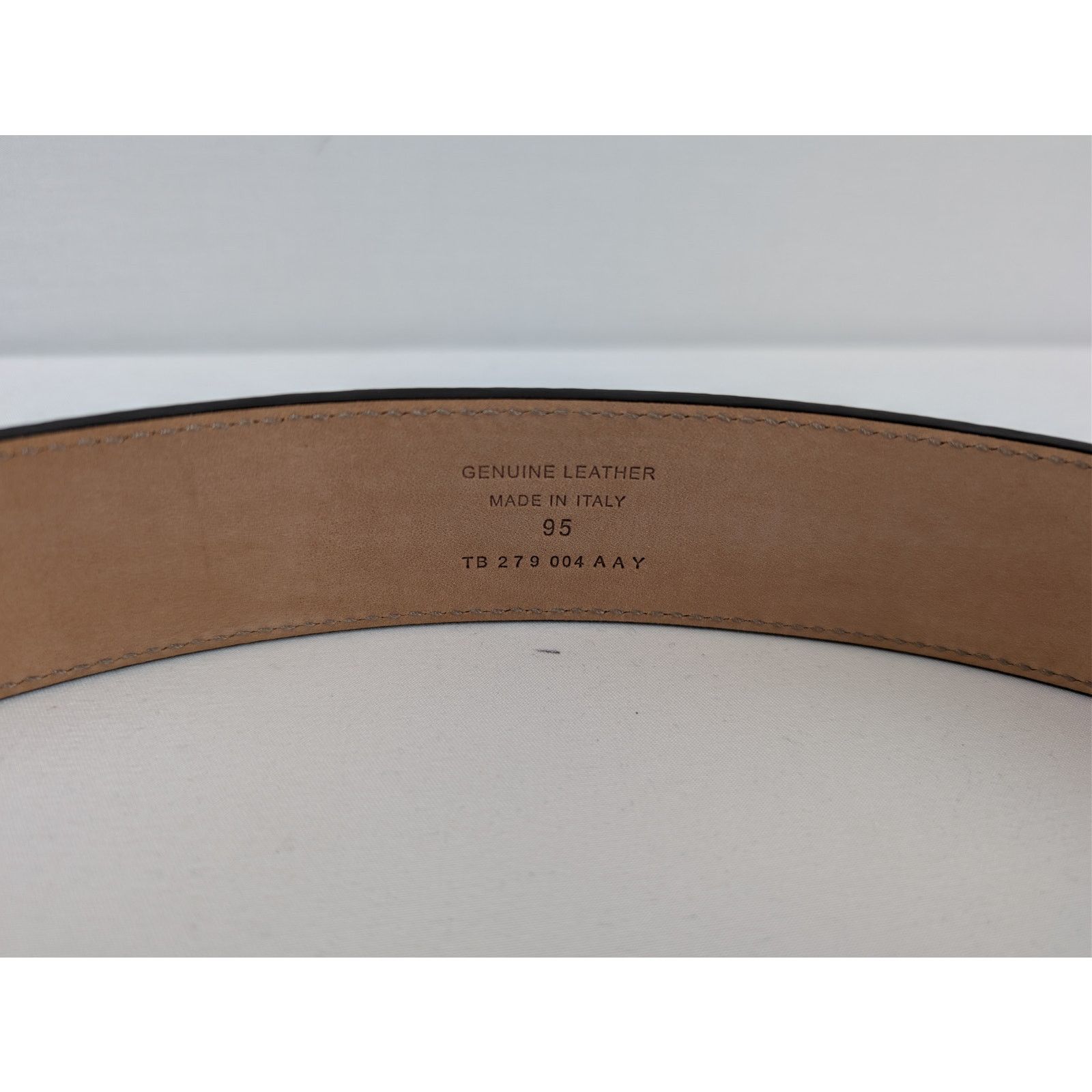 Tom Ford o1rshd1 Size: 100 / Men's Vacchetta Leather Oval-Buckle Belt Size 40 - 4 Thumbnail
