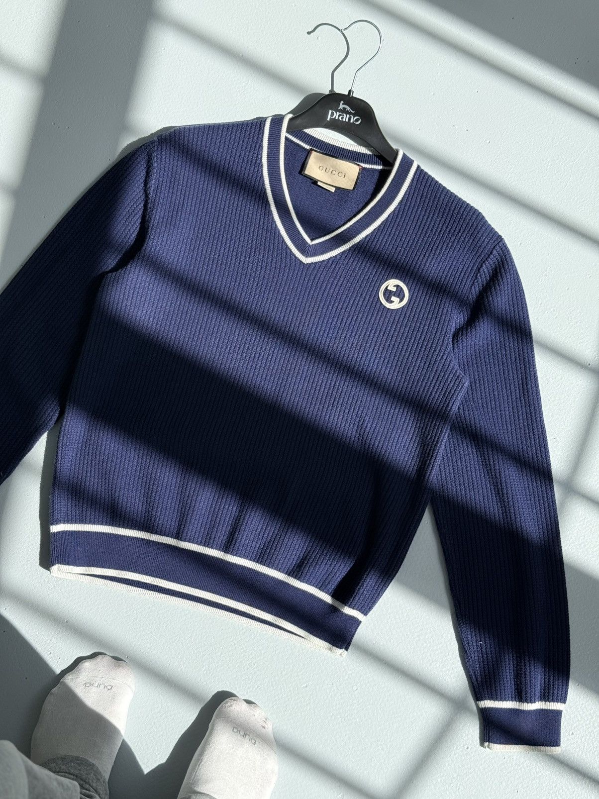 Gucci SS23 Gucci GG Logo Cotton Wool V-neck Sweater Mens Size US S / EU 44-46 / 1 - 7 Thumbnail