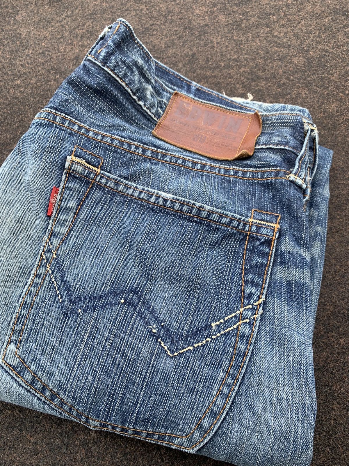Edwin DISTRESSED EDWIN XV VINTAGE NICE FADE. Size US 35 - 12 Thumbnail