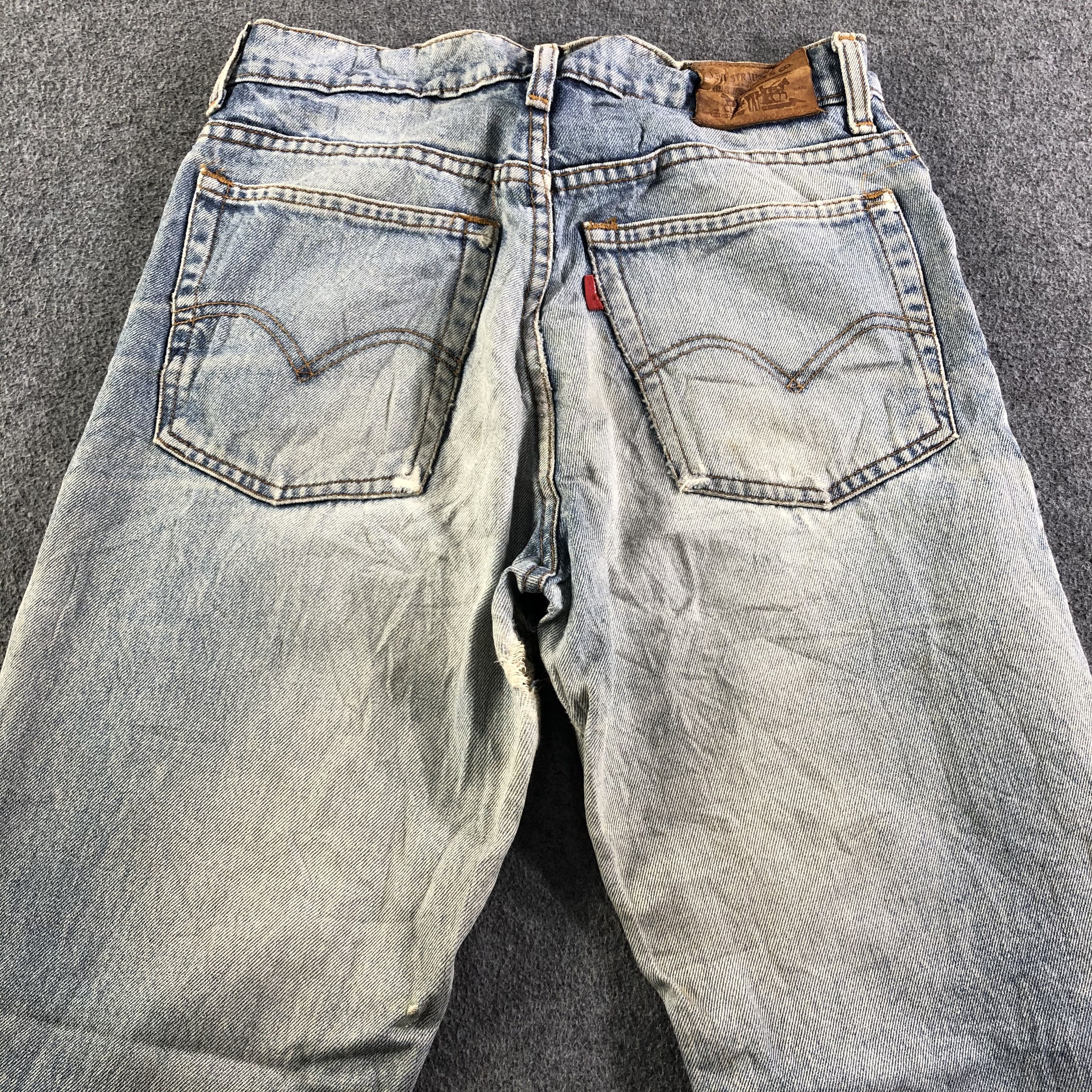 Levi's Vintage 90s Light Wash Levis Jeans-J3938 Size US 29 - 4 Thumbnail