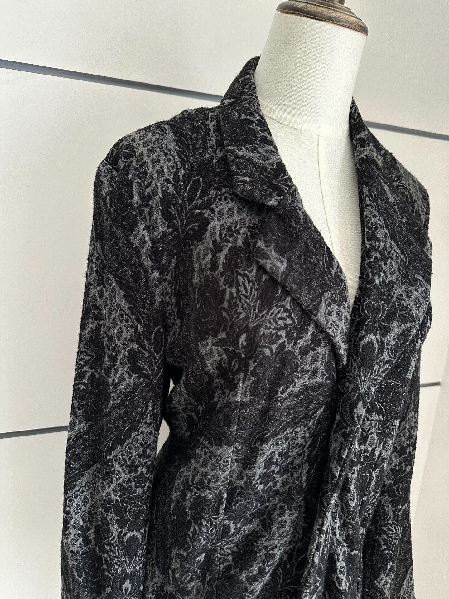 Other Comme des Garcons 90s jacquard coat| Size M / US 6-8 / IT 42-44 - 1 Thumbnail