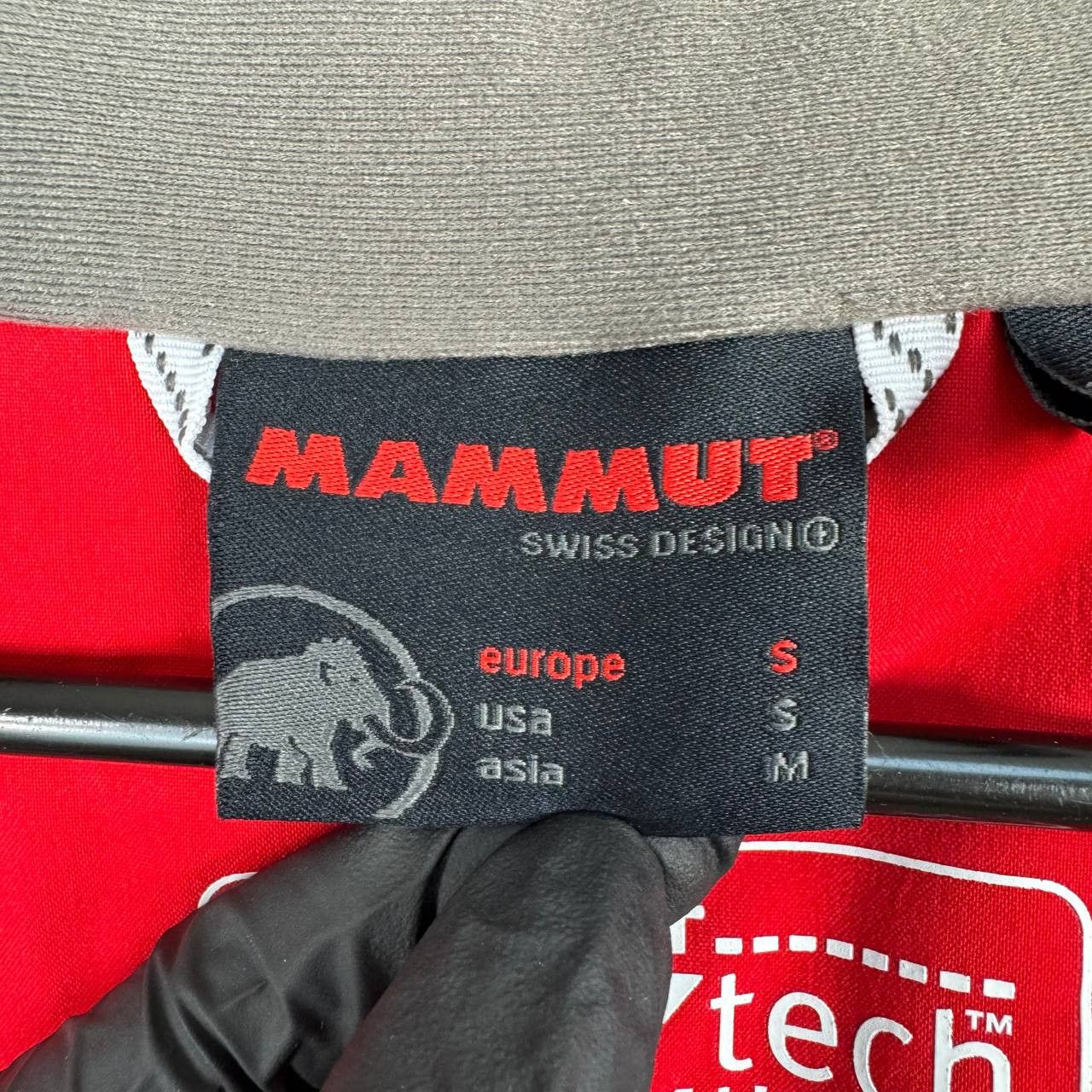 Mammut Mammut DryTech Premium Ski Jacket Red Waterproof Size S Size US S / EU 44-46 / 1 - 5 Thumbnail