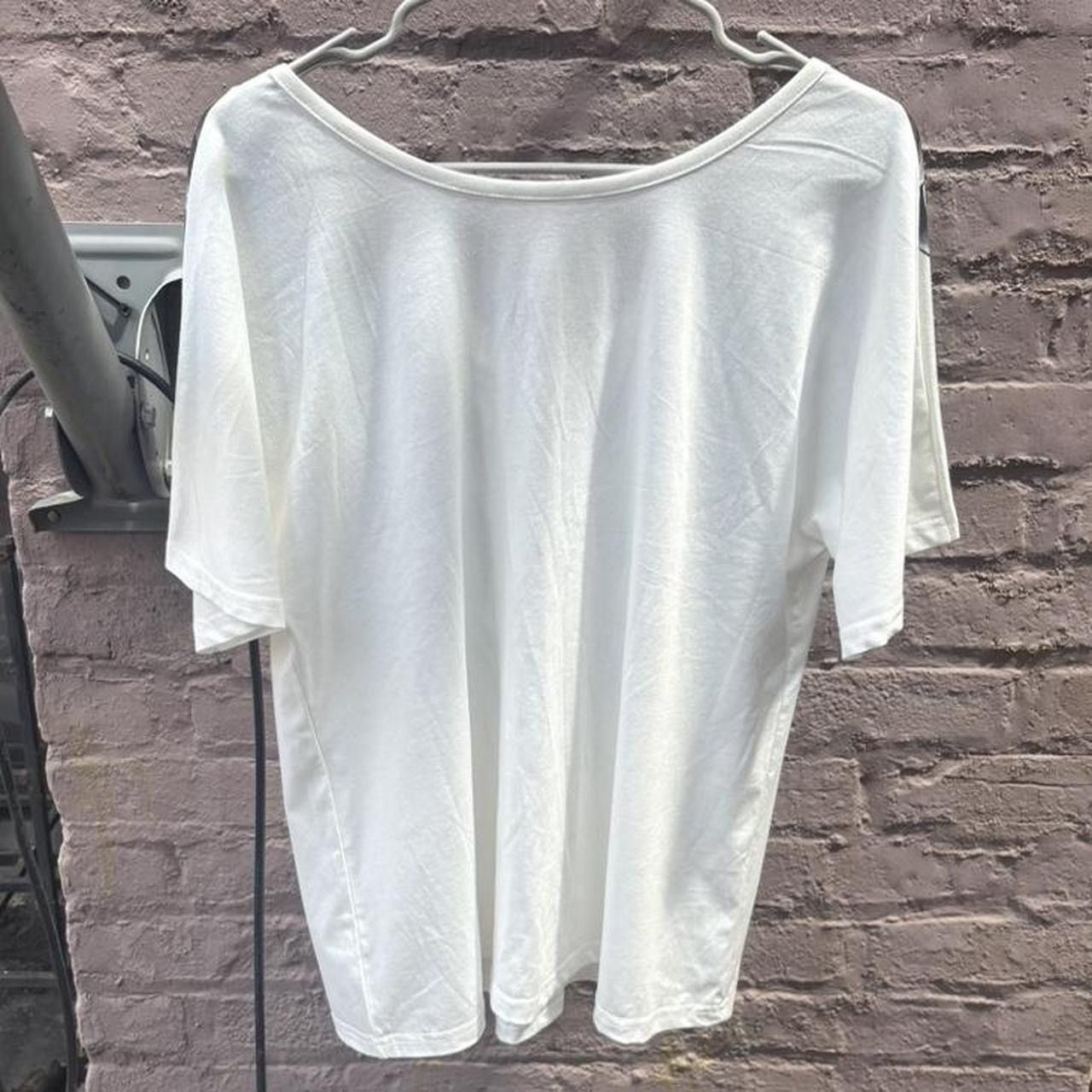 Vintage Y2K Avant Garde Emo Grunge Angel Wings Deep V-Neck T-Shirt Size L / US 10 / IT 46 - 2 Thumbnail