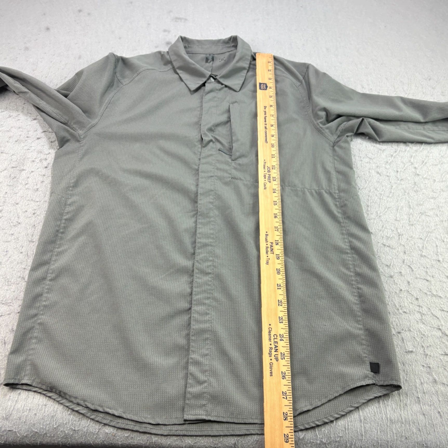 Lululemon Lululemon Shirt Mens Medium Gray Snap Up Long Sleeve Performance Casual Size US M / EU 48-50 / 2 - 6 Thumbnail