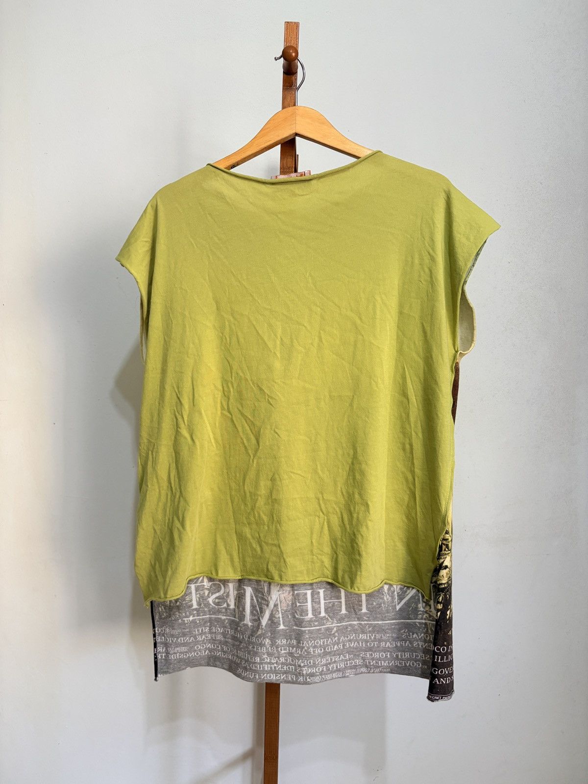 Vivienne Westwood SS2015 Vivienne Westwood Global Witness Tank Top Size US L / EU 52-54 / 3 - 5 Thumbnail