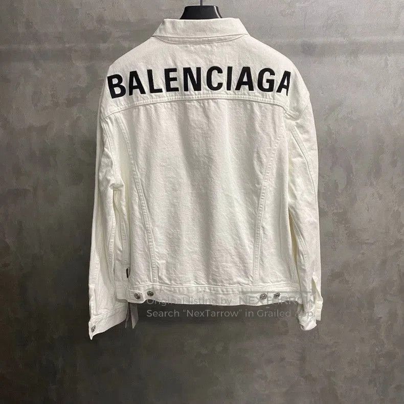 Balenciaga Balenciaga White Embroidered Logo Denim Jacket. Size US S / EU 44-46 / 1 - 1 Thumbnail