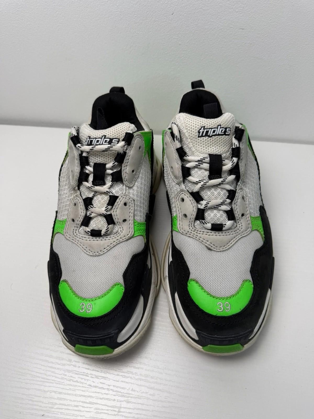 Balenciaga Balenciaga Triple S Mesh & Leather Sneaker Neon Green SZ 9 Size US 9 / IT 39 - 2 Thumbnail