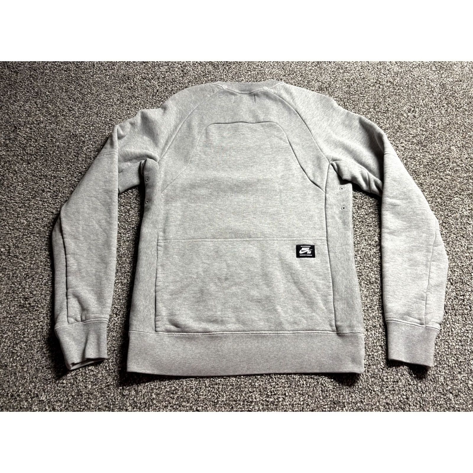 Nike Nike SB Everett Sweatshirt Mens Small Gray Motion Crew Heavyweight Size US S / EU 44-46 / 1 - 2 Thumbnail