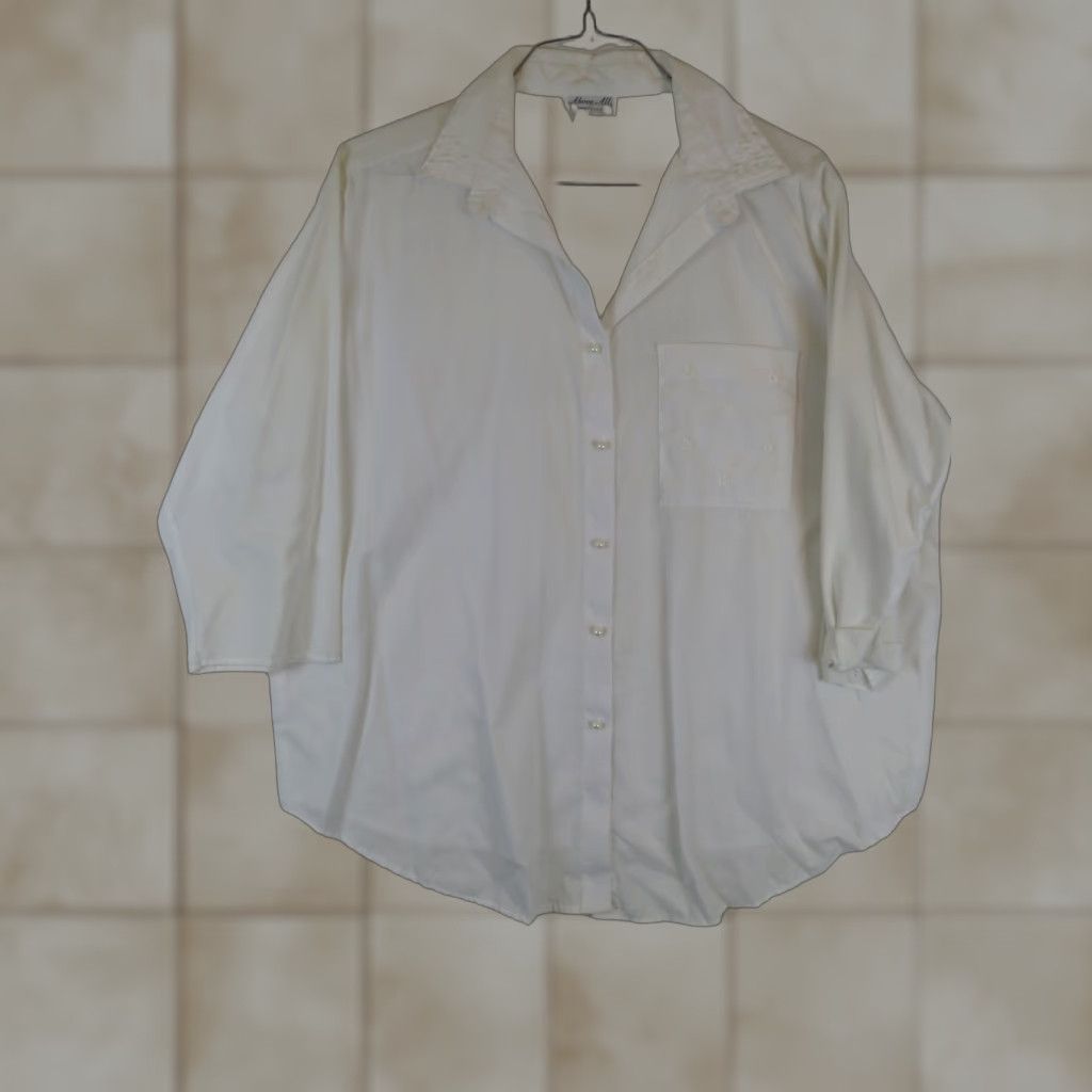 Vintage VINTAGE Above All White shirt XL Womens Blouse 3/4 Sleeve Collared 50s 60s 70s Size XL / US 12-14 / IT 48-50 - 1 Thumbnail