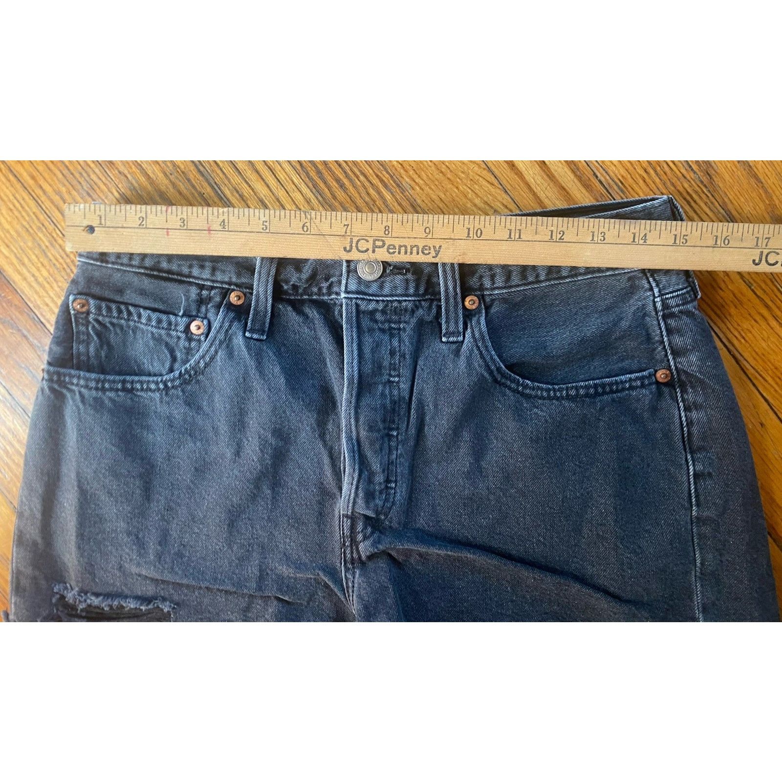 Levi's Levi’s Size W30 501 Jean Shorts Button Fly Black Size 30" / US 8 / IT 44 - 7 Thumbnail