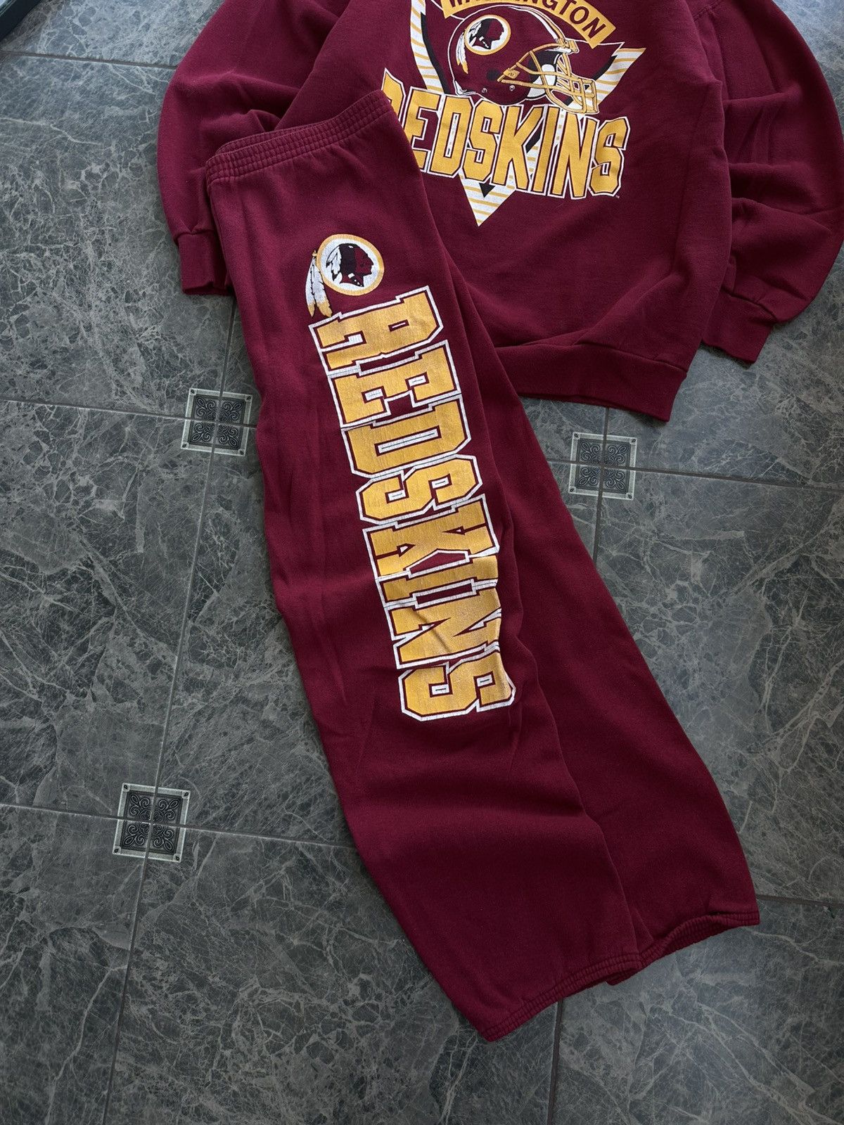 Other Vintage Redskins Washington NFL Baseball 90s Tracksuit Size US M / EU 48-50 / 2 - 2 Thumbnail