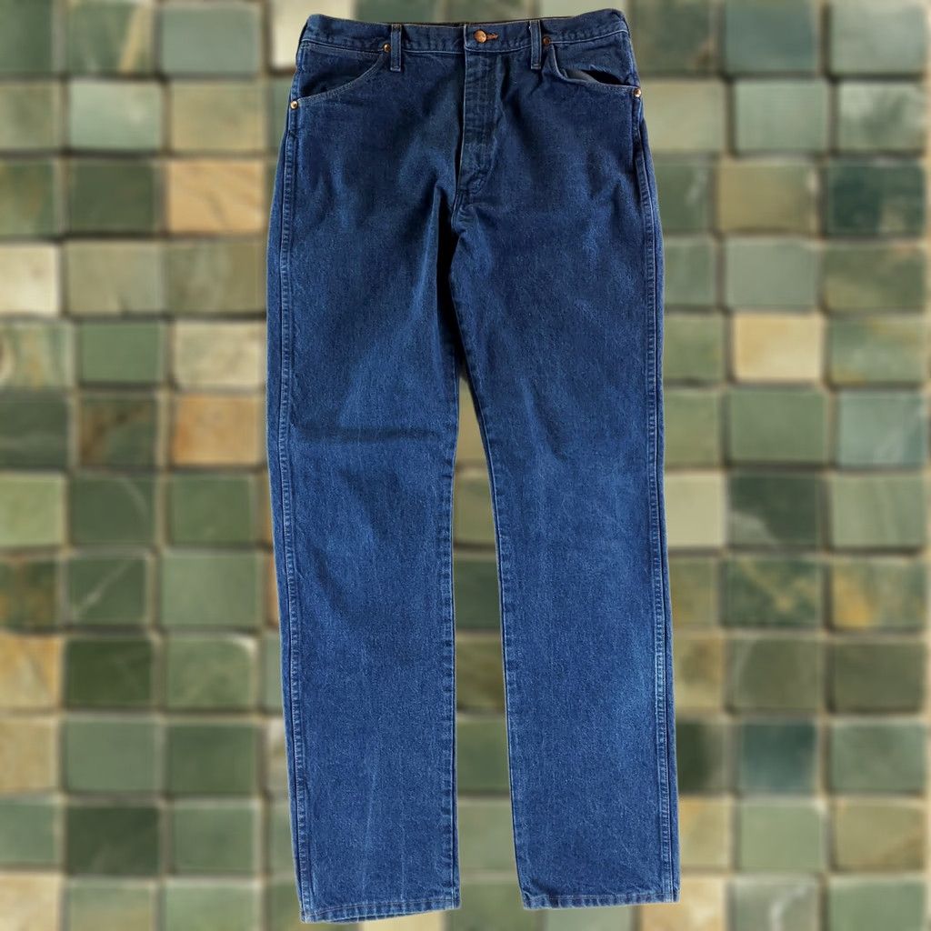 Wrangler Wrangler Jeans 13MWZPW Mens 36x38 36x37 Actual Blue Denim Straight Jeans Mens 36 Regular Inseam 37 Denim Size US 36 / EU 52 - 1 Thumbnail